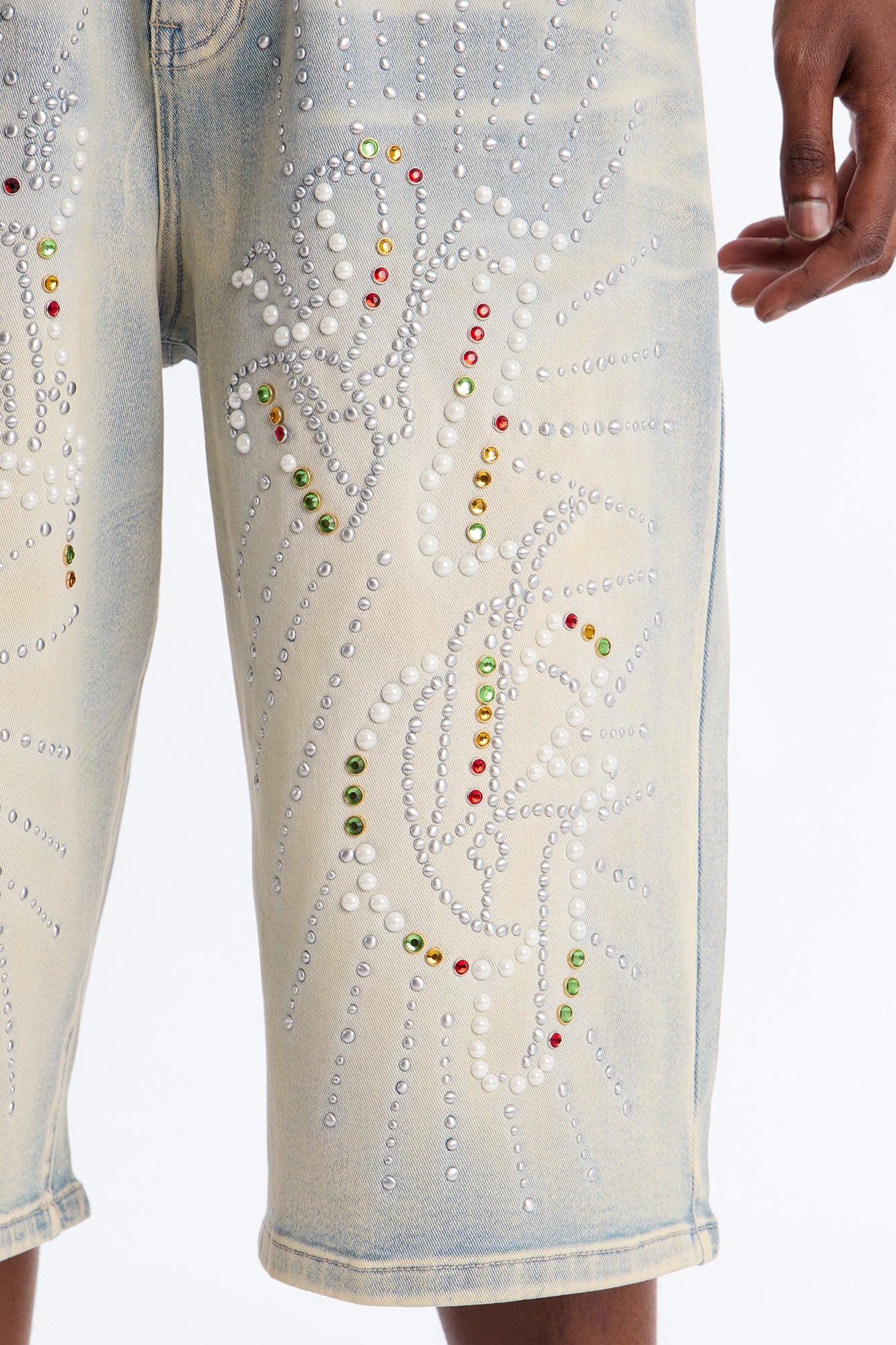 Baggy Urban Jeweled Denim Short - Light Wash