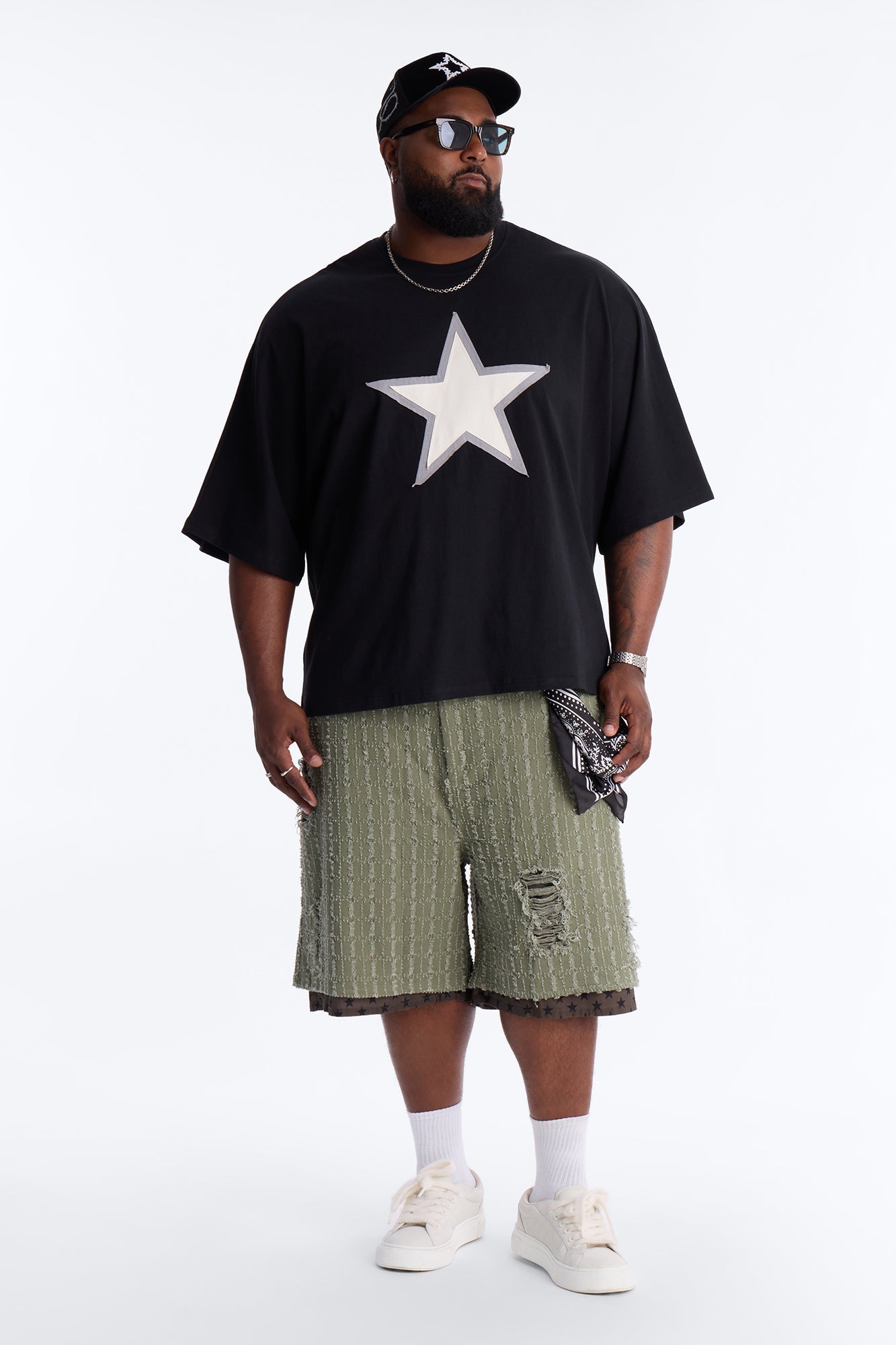 Premium Oversized Star Patch Short Sleeve Tee - Black