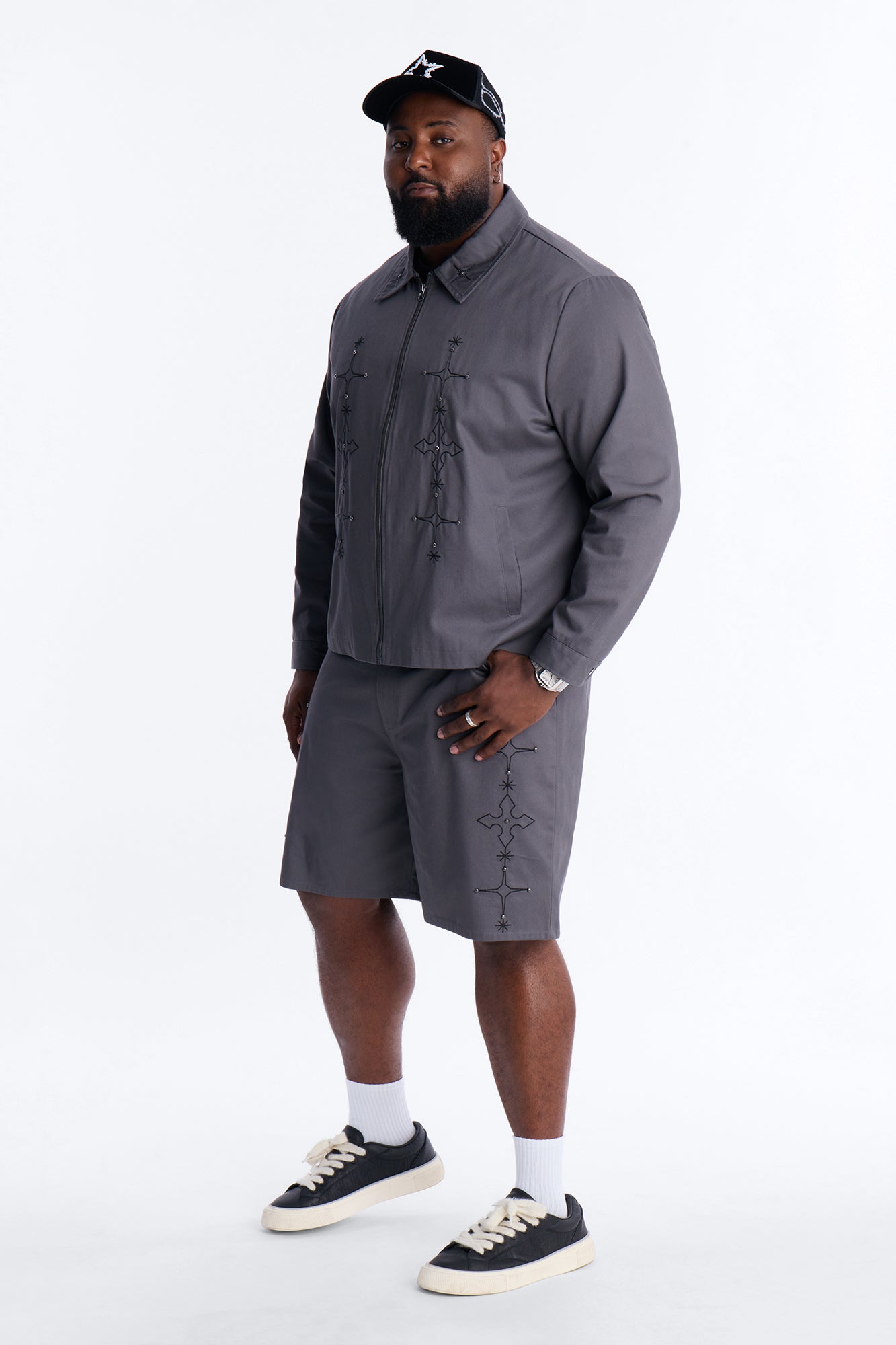 Relaxed Vatican City Stitched Embellished Short - Grey