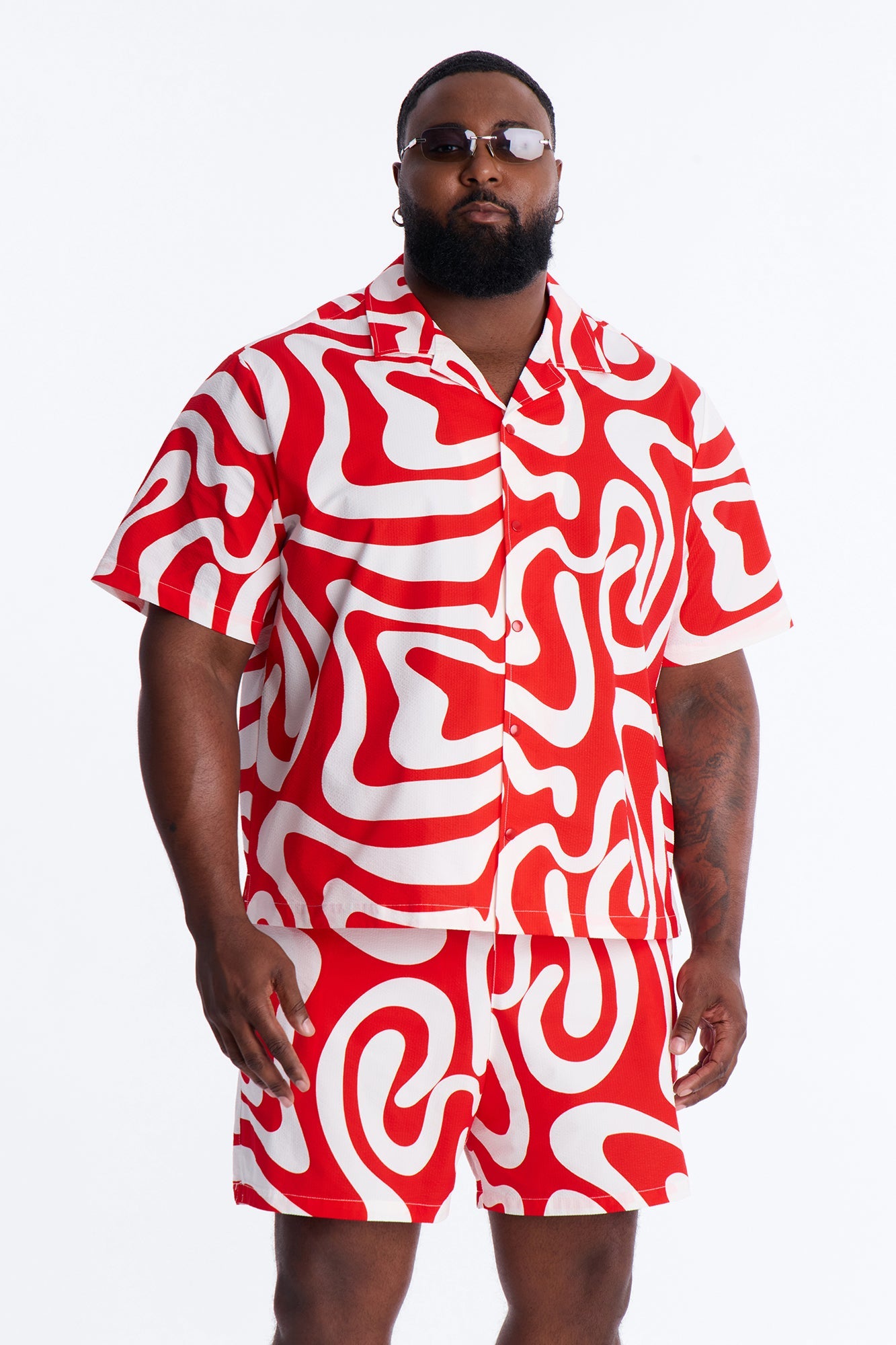 Relaxed Groovy Abstract Printed Seersucker Cuban Collar Button Up Shirt - Red