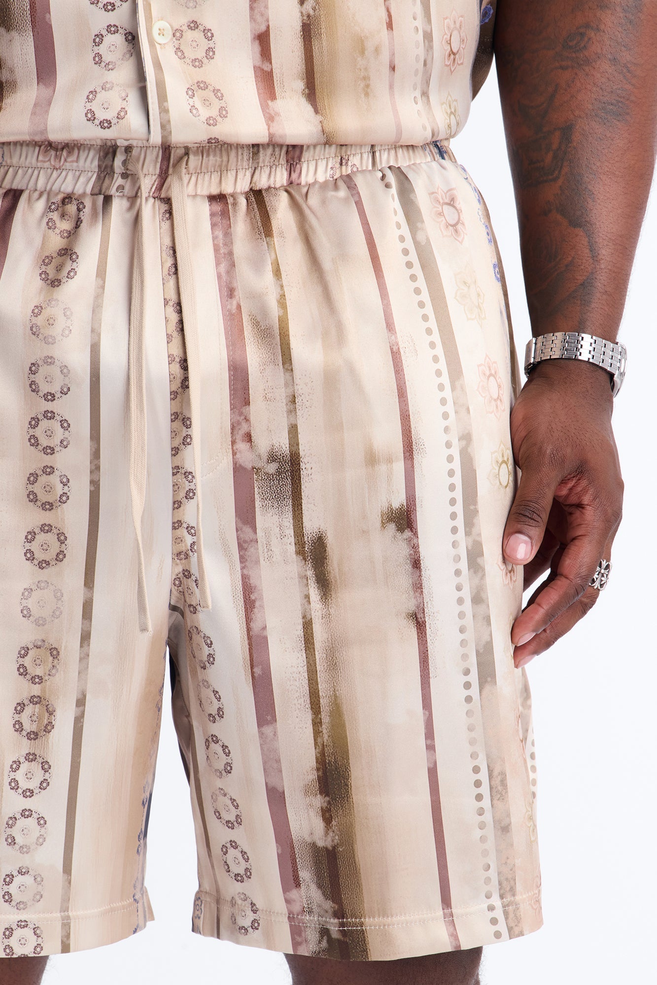 Relaxed Rosewood Short - Brown