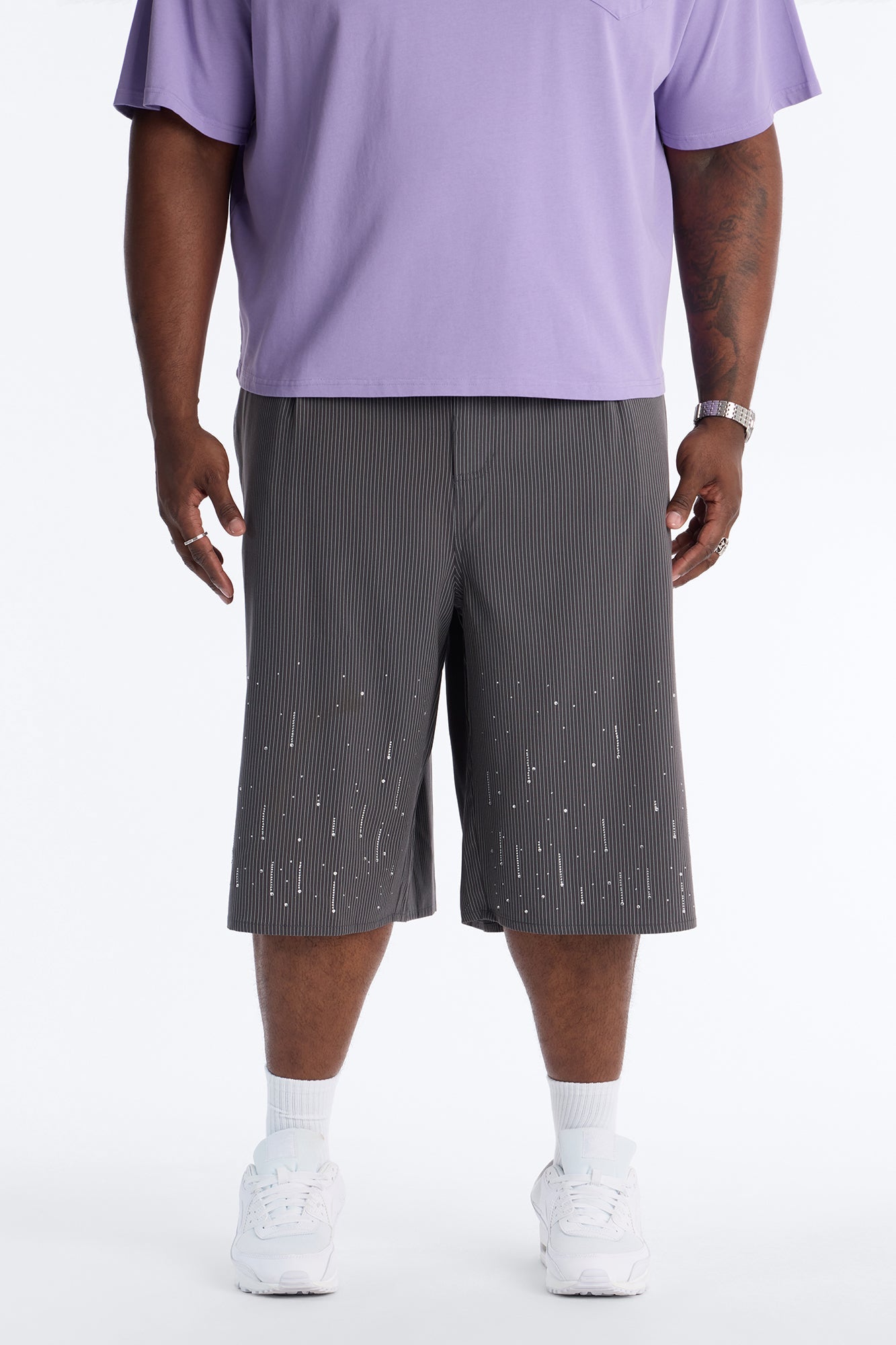 Baggy Center Stage Embellished Short - Grey