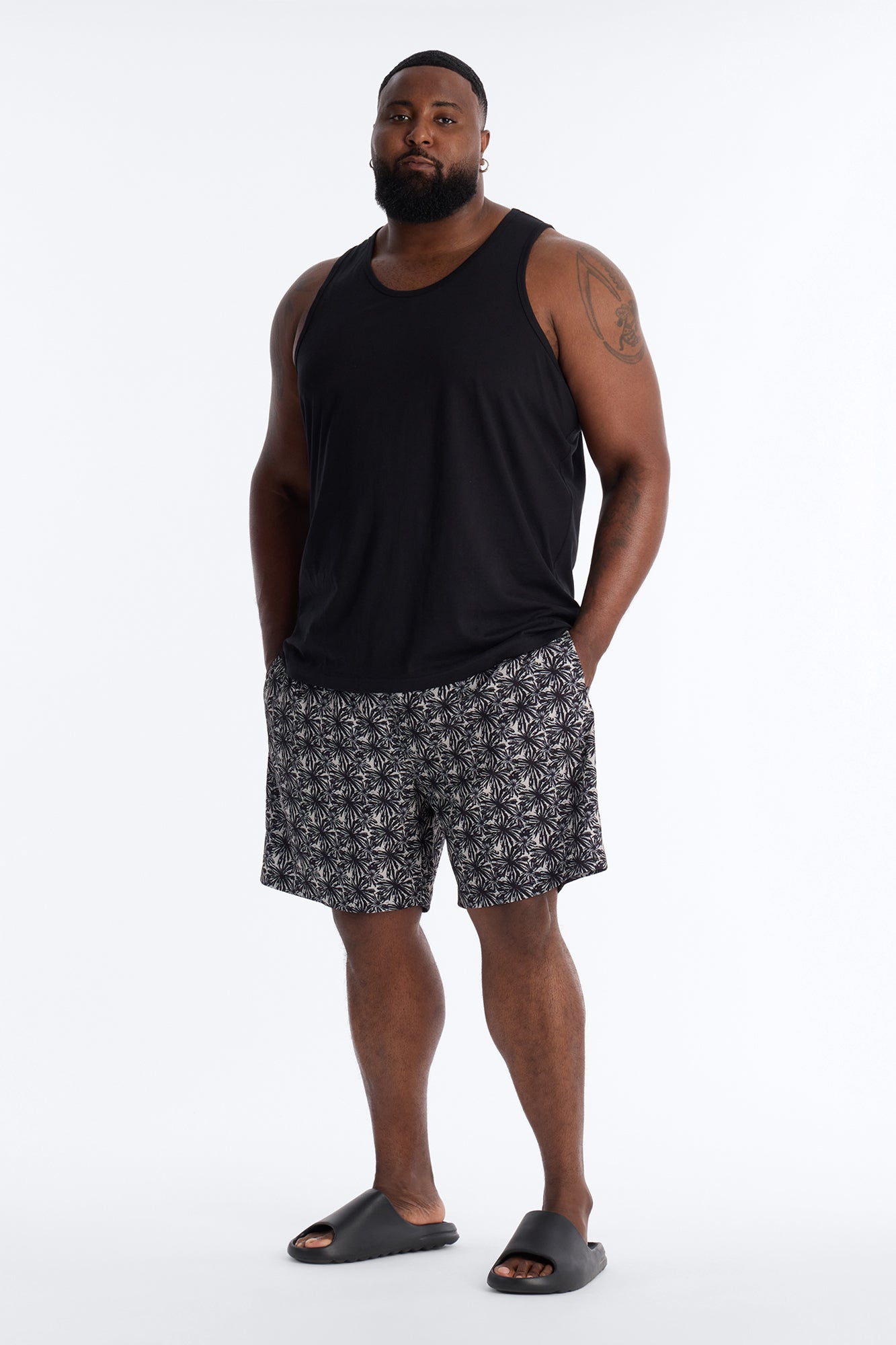 Abstract Savanna Floral Swim Trunk 7″ - Sand