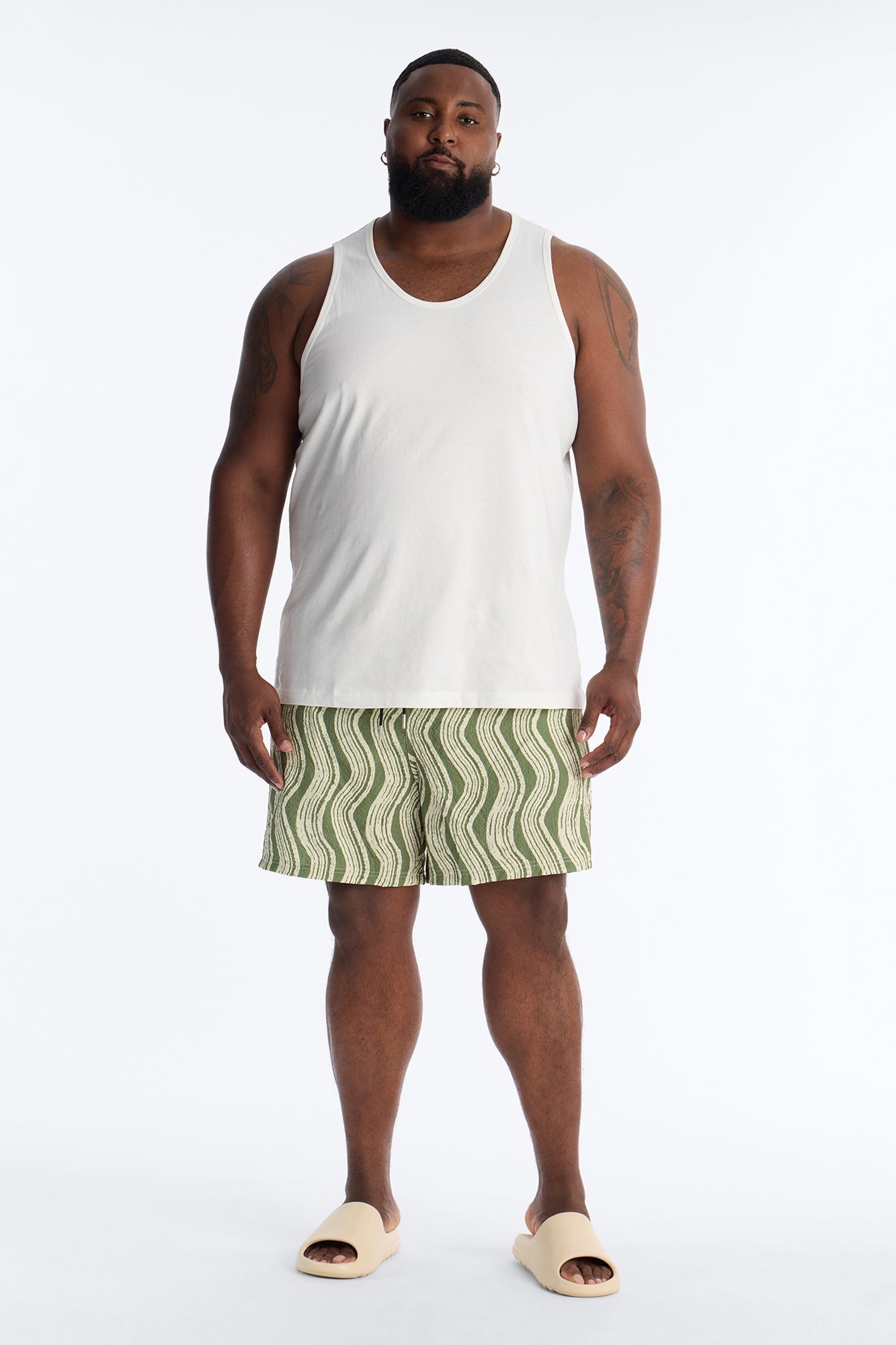 Wave Printed Seersucker Swim Trunk 6″ - Olive