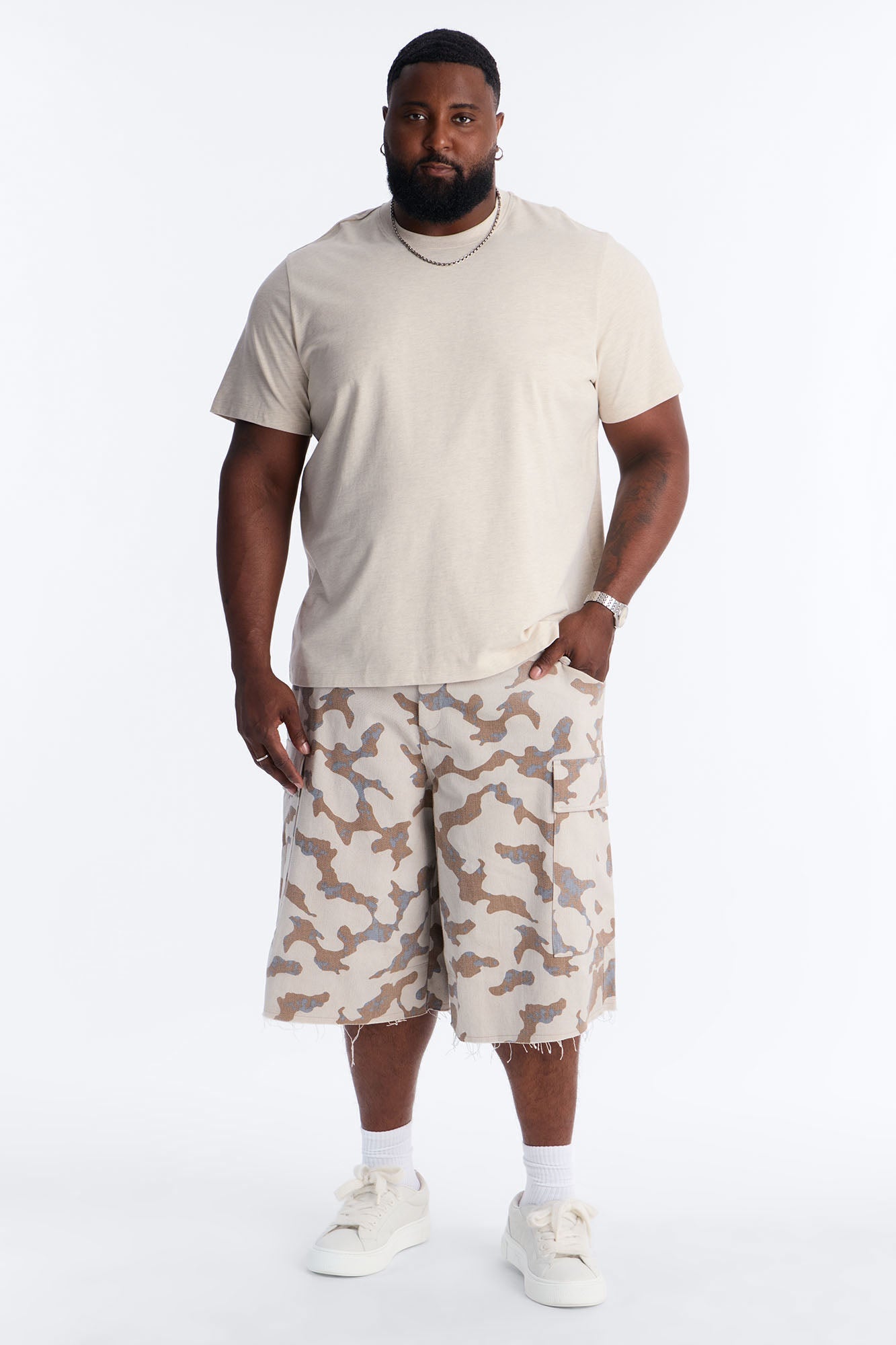 Baggy Subtle Distressed Short - Grey
