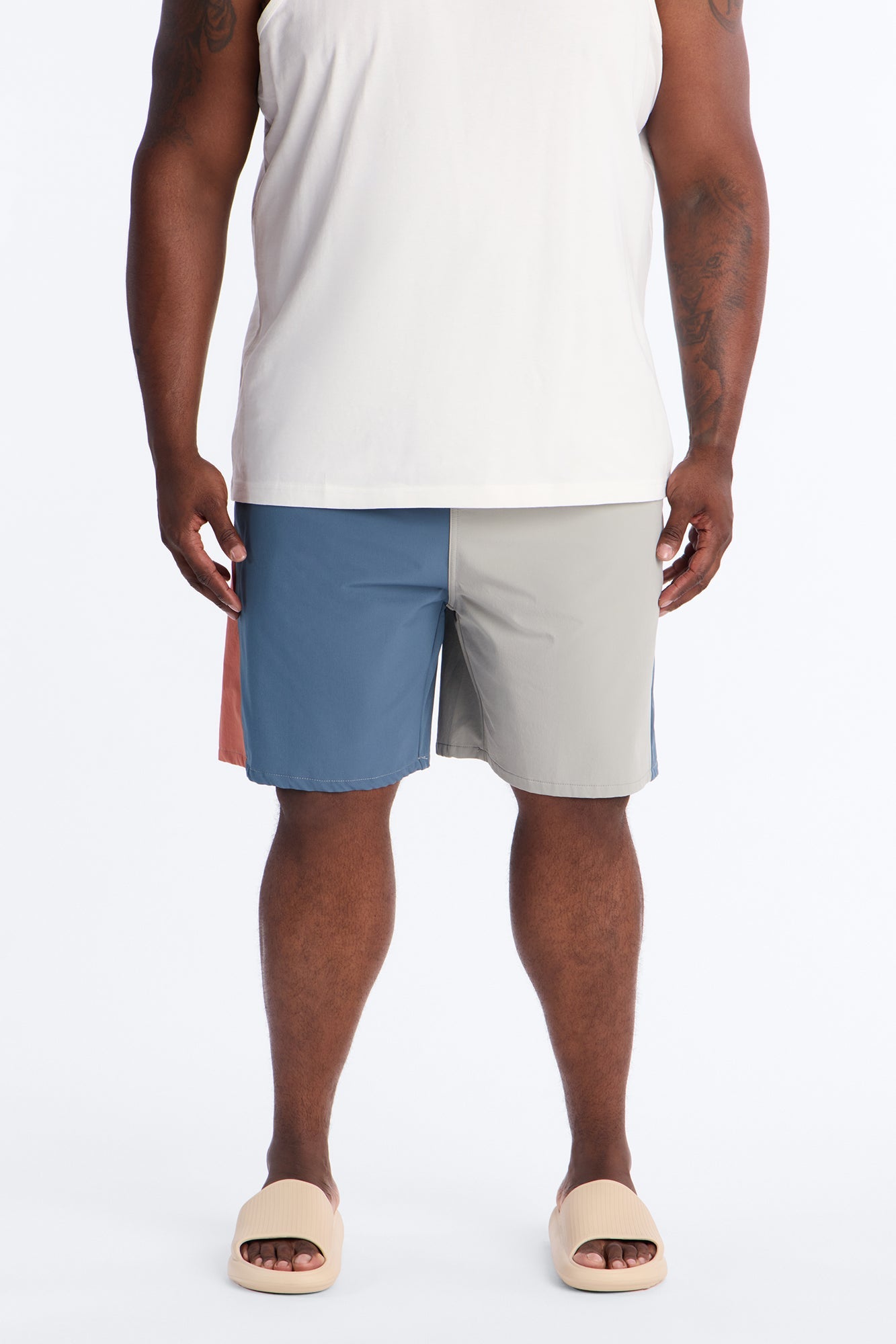 Relaxed Matari Color Blocked Short - Multi Color