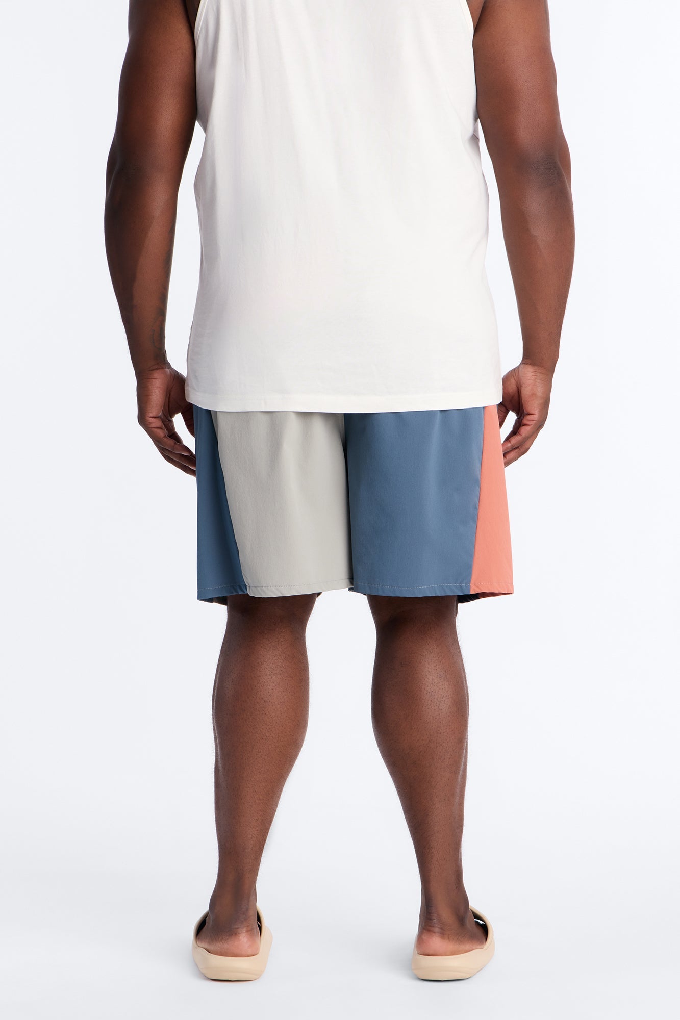 Relaxed Matari Color Blocked Short - Multi Color