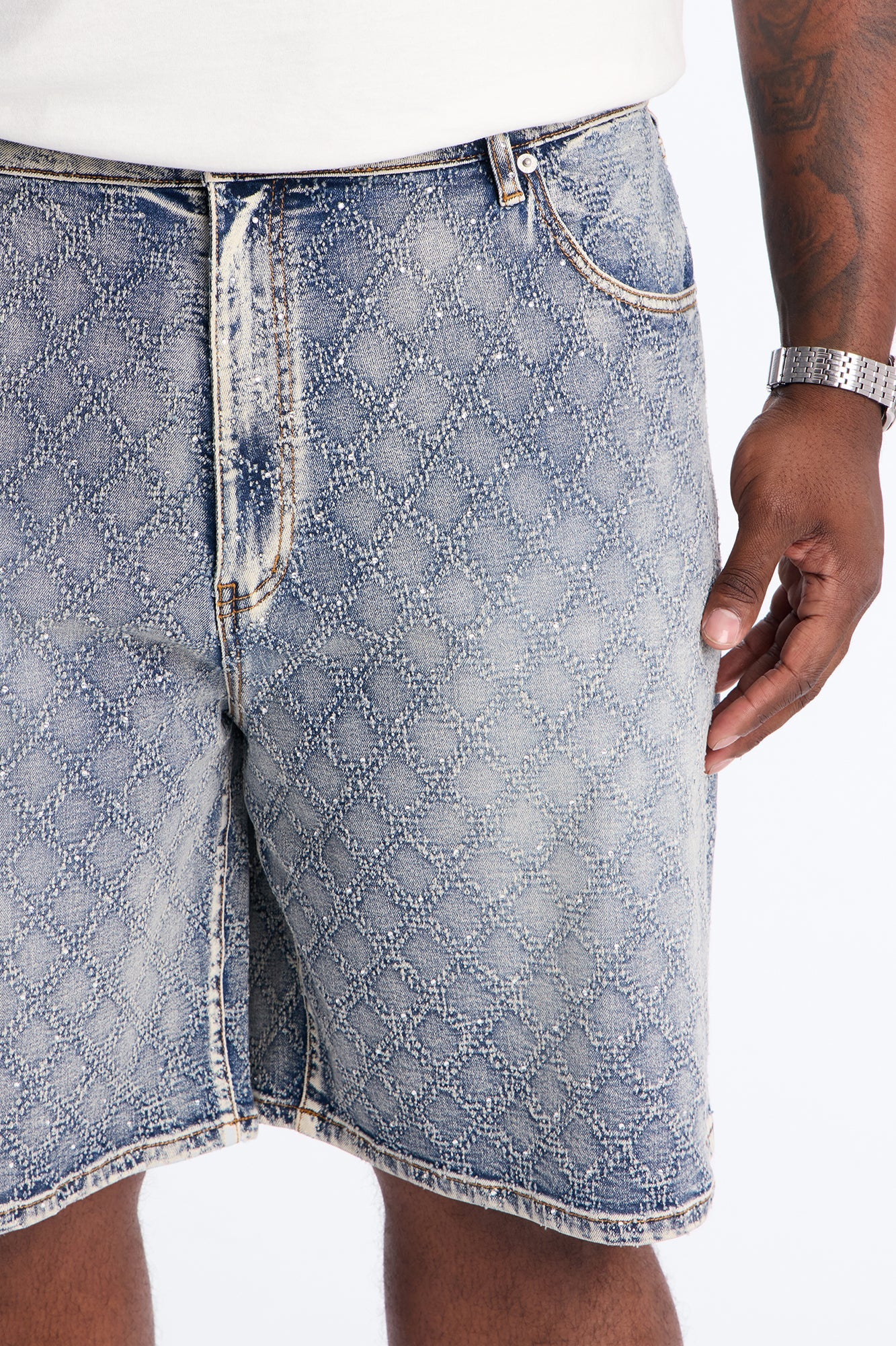 I Be Jeweled Relaxed Denim Short - Light Blue Wash