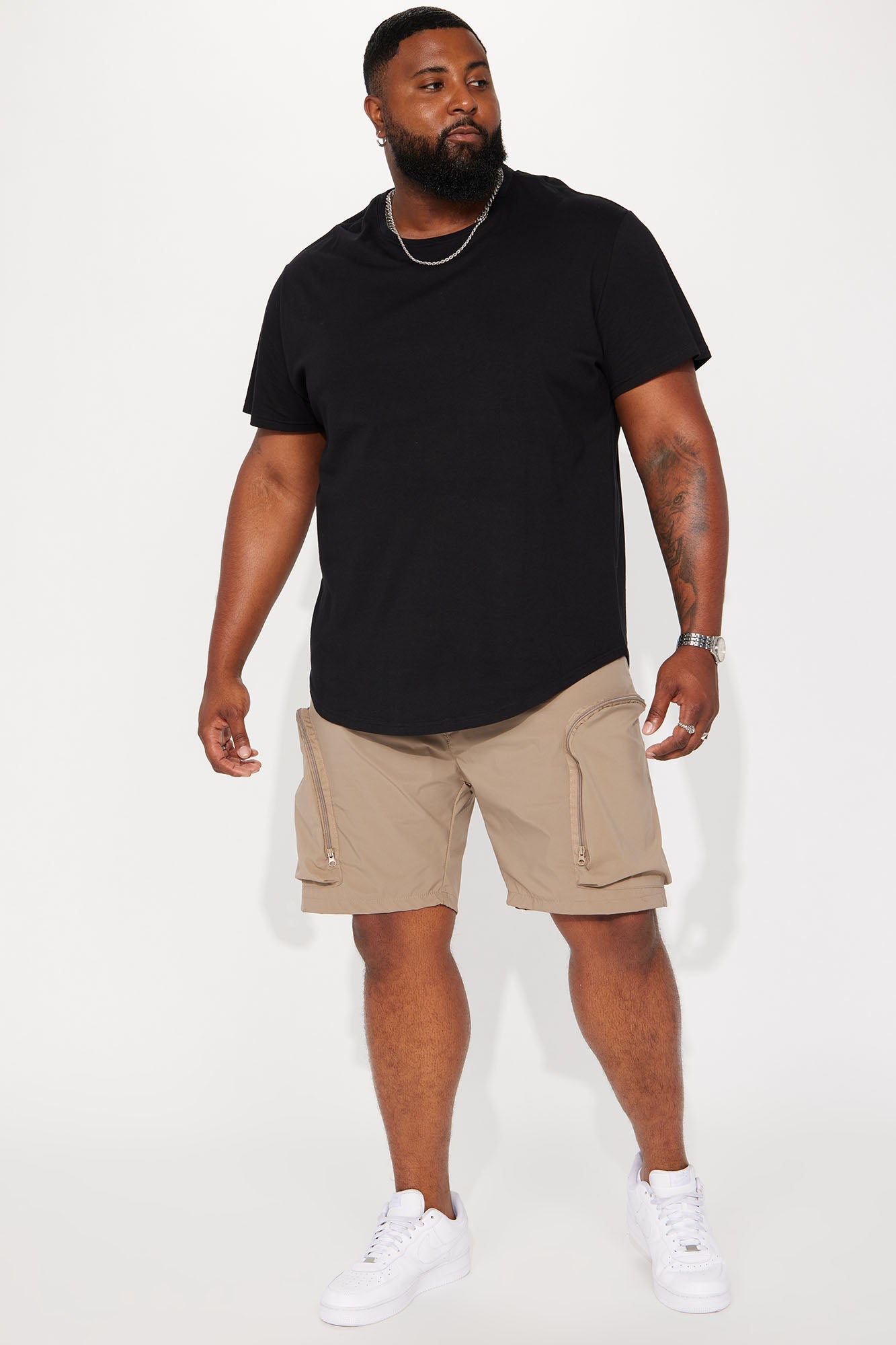 Essential Short Sleeve Scallop Crew Tee - Black
