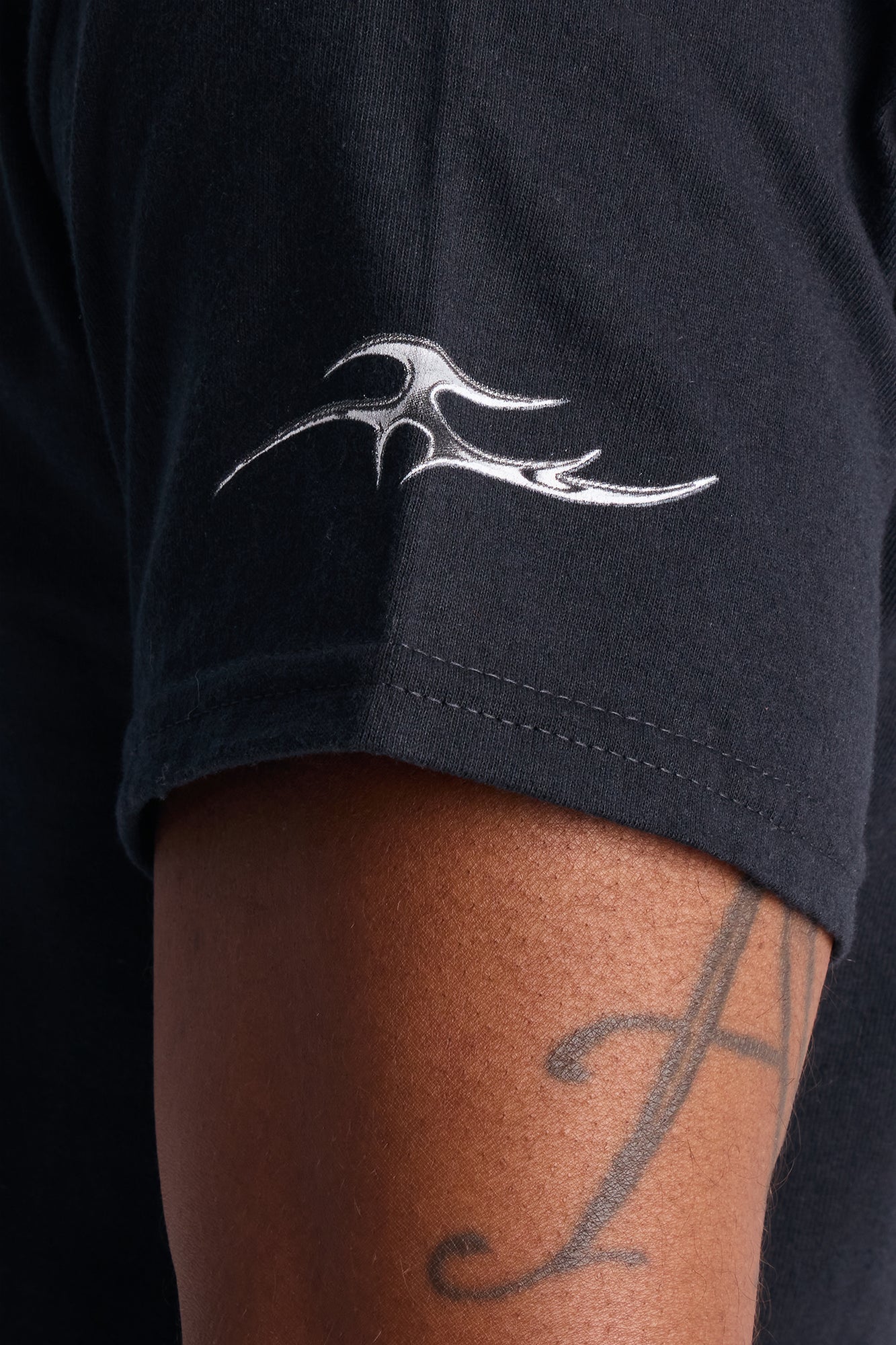 Lost Paradise Bloom Short Sleeve Tee - Black