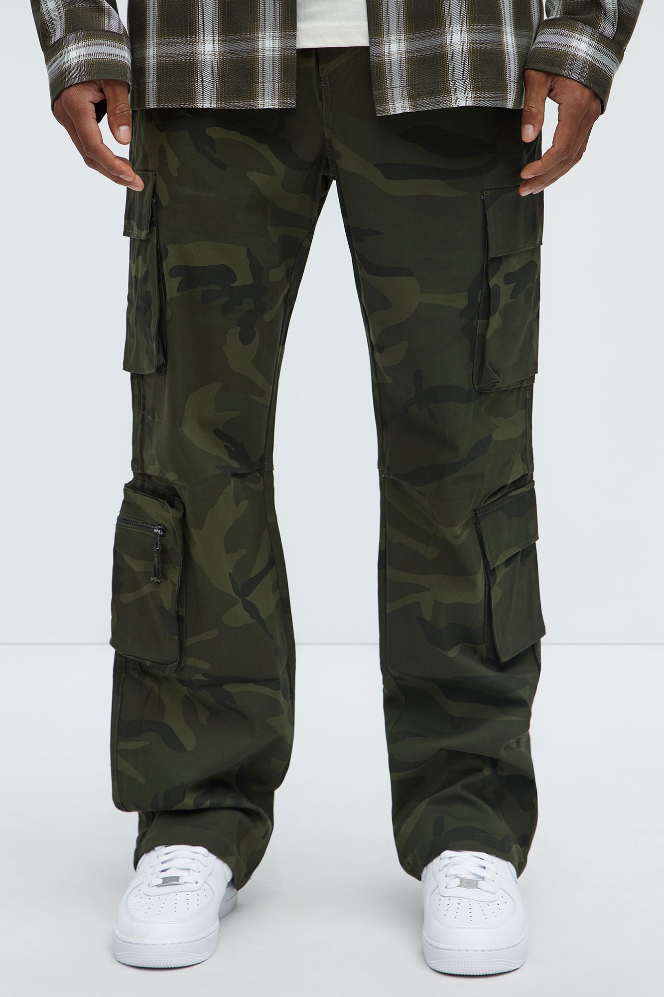 Stay On It Straight Cargo Pants - Camouflage