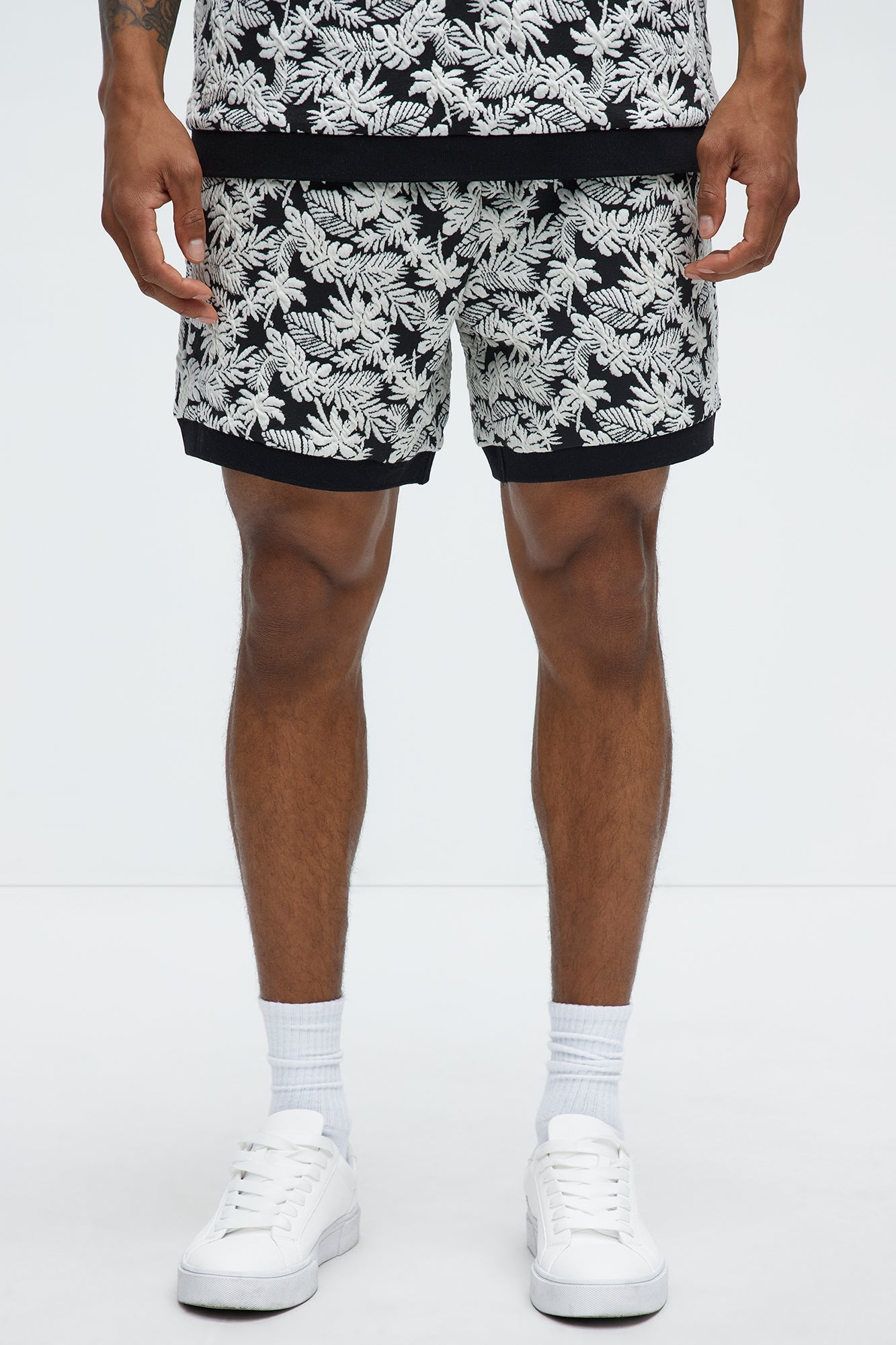 Tropical Textured Knit Shorts - Black/combo