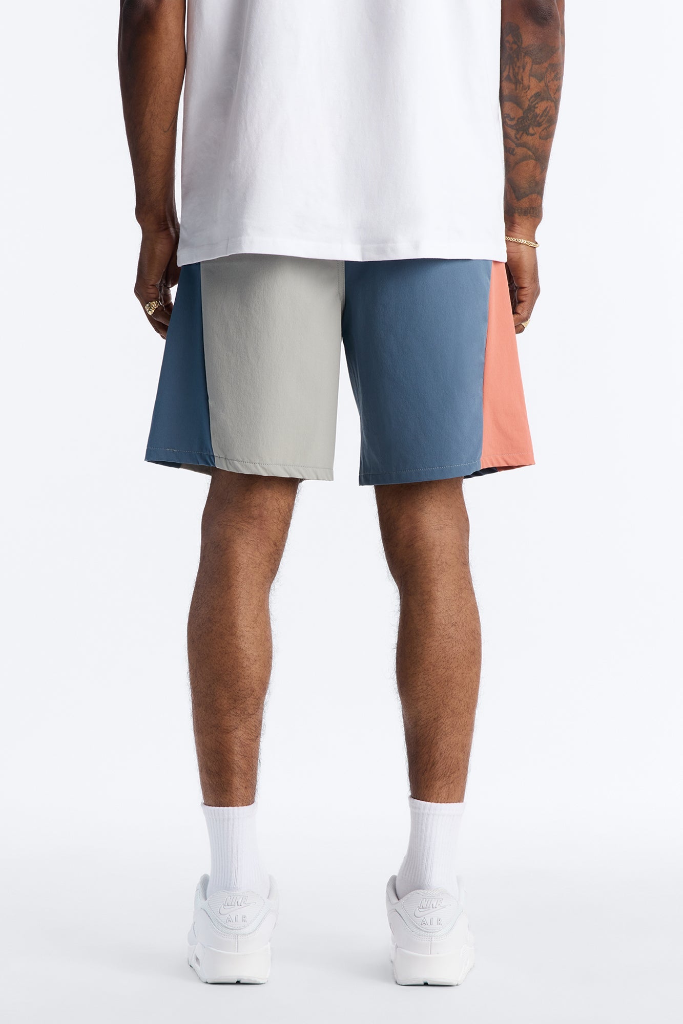 Relaxed Matari Color Blocked Short - Multi Color