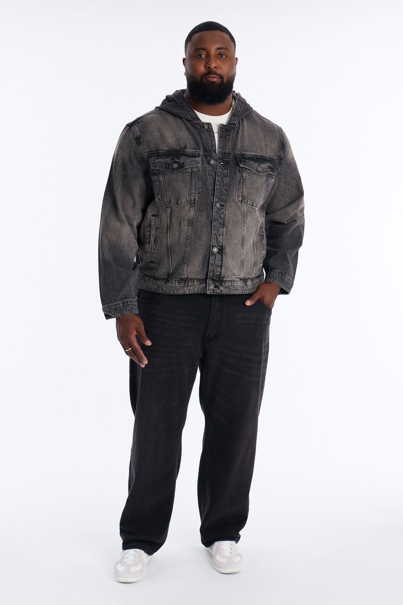 Essential Straight Rigid Jean - Black Wash