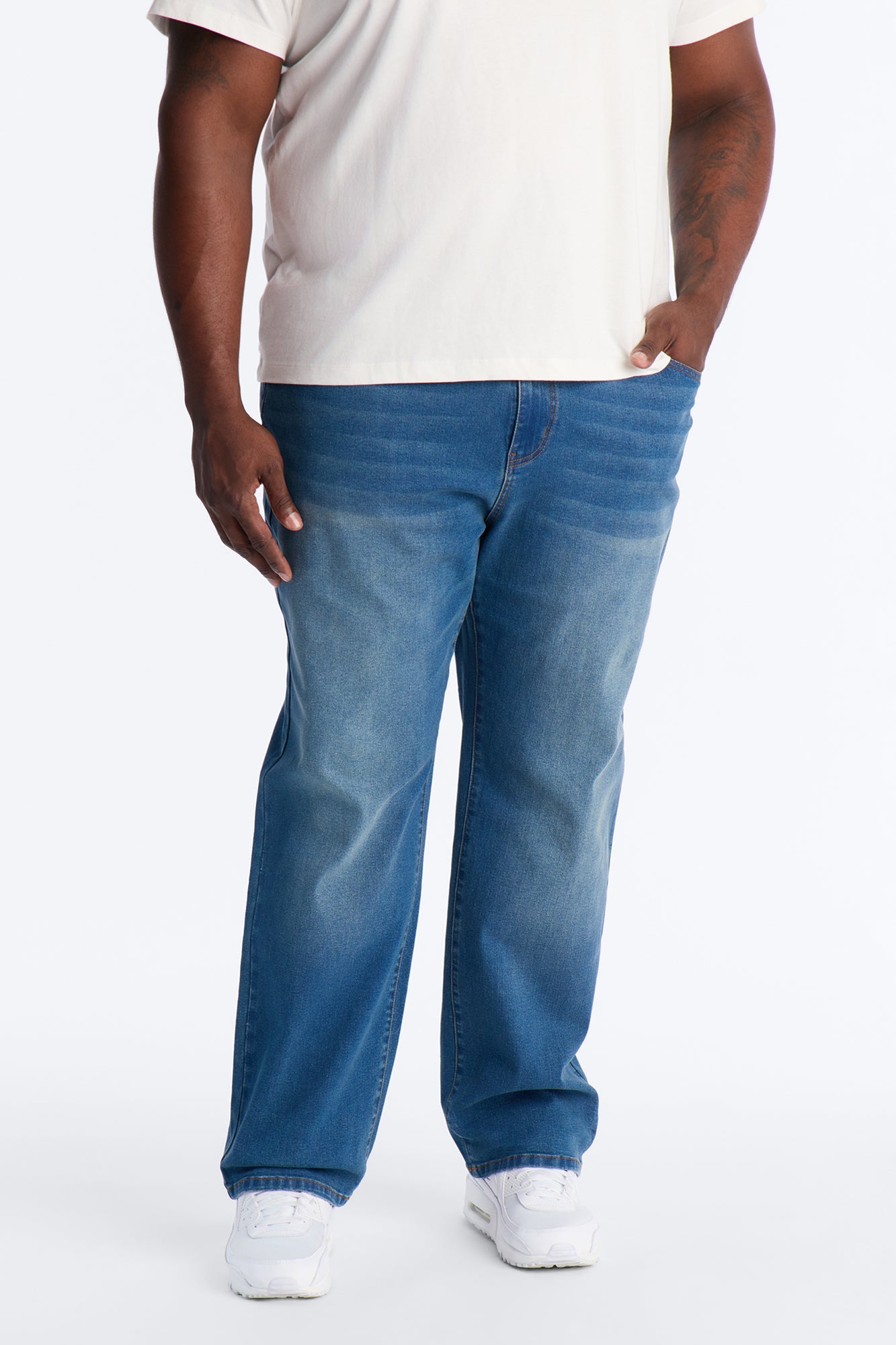 Everyday Straight Clean Jean - Dark Wash
