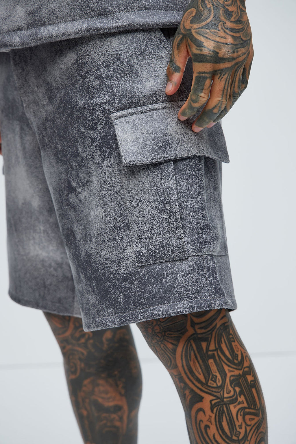 Manor Distressed Shorts - Grey