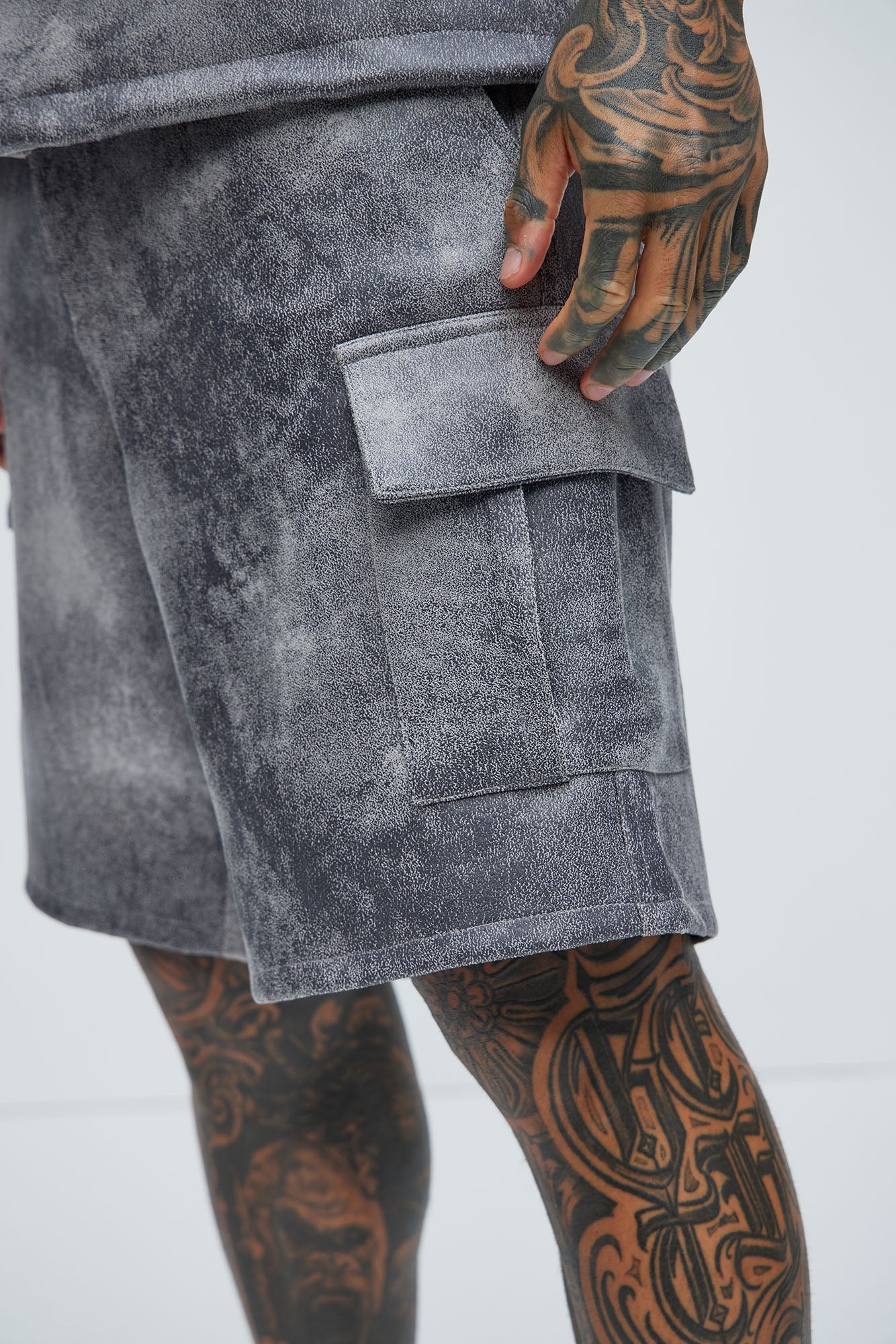 Manor Distressed Shorts - Grey