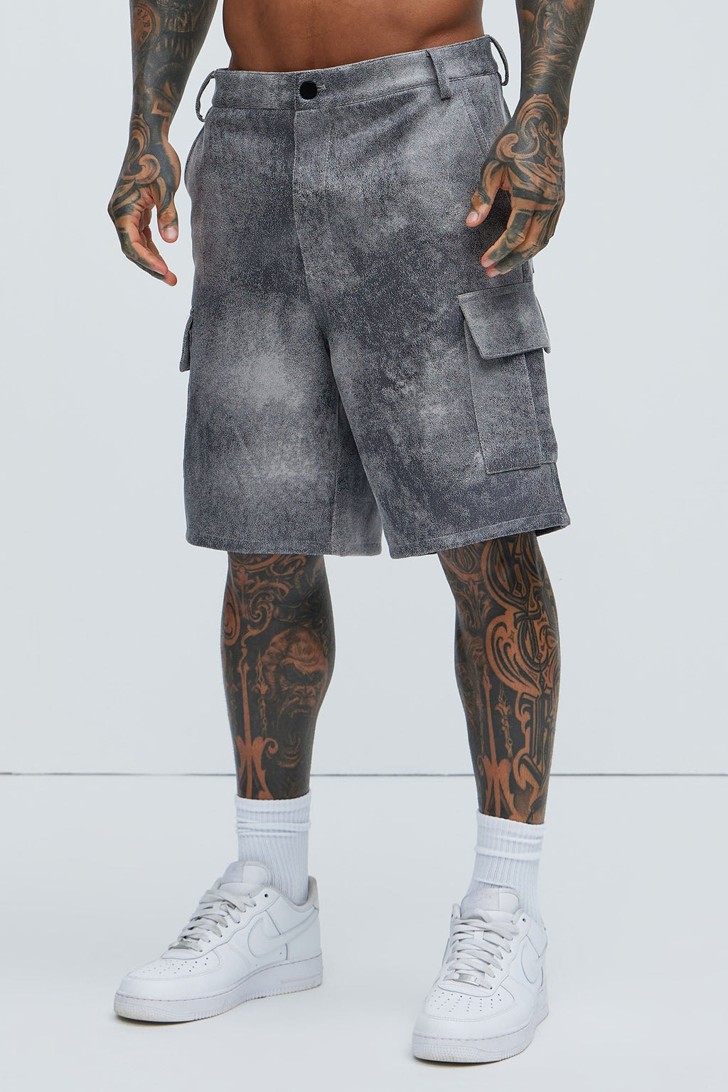 Manor Distressed Shorts - Grey