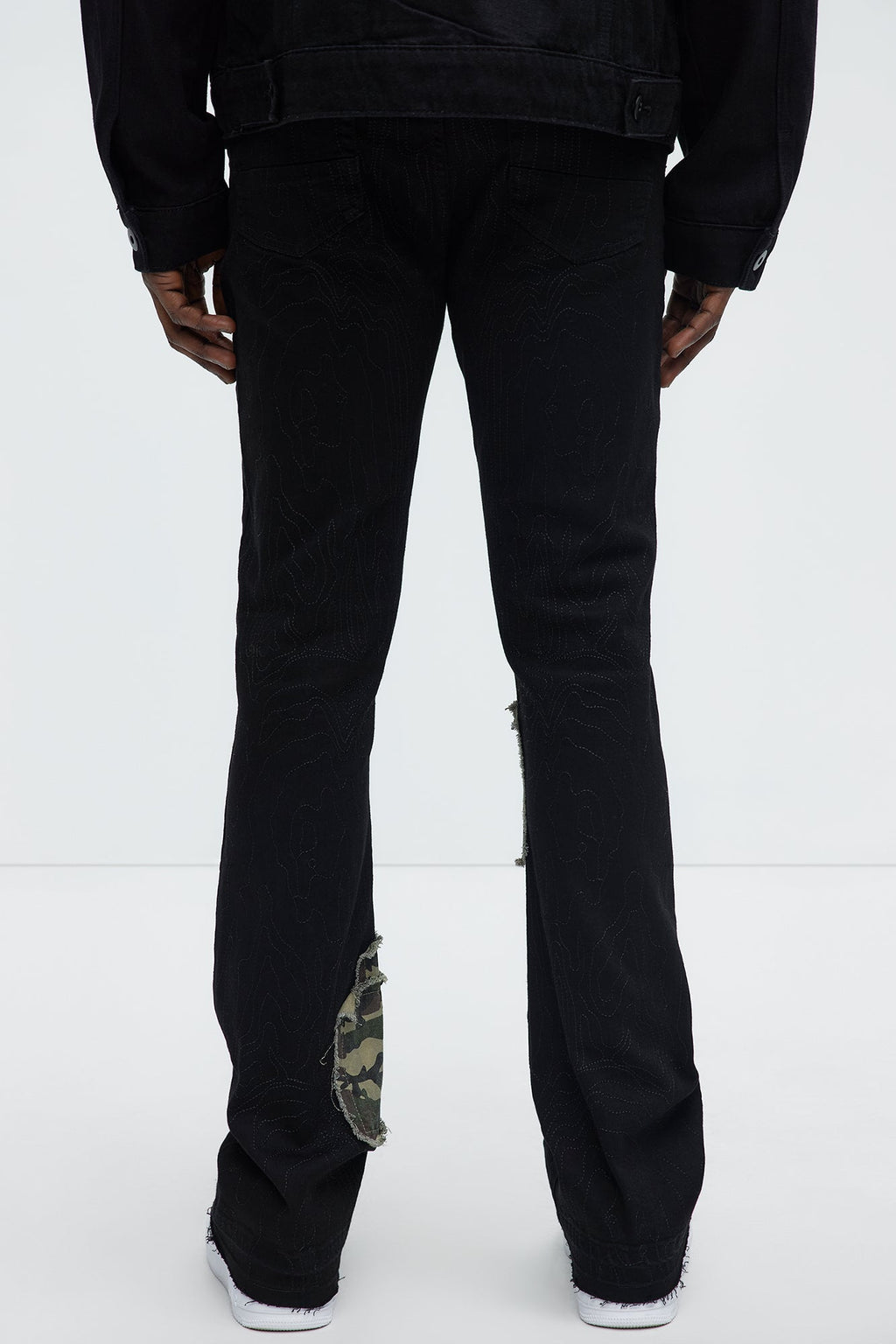 Hint Of Camo Stacked Skinny Flare Jeans - Black