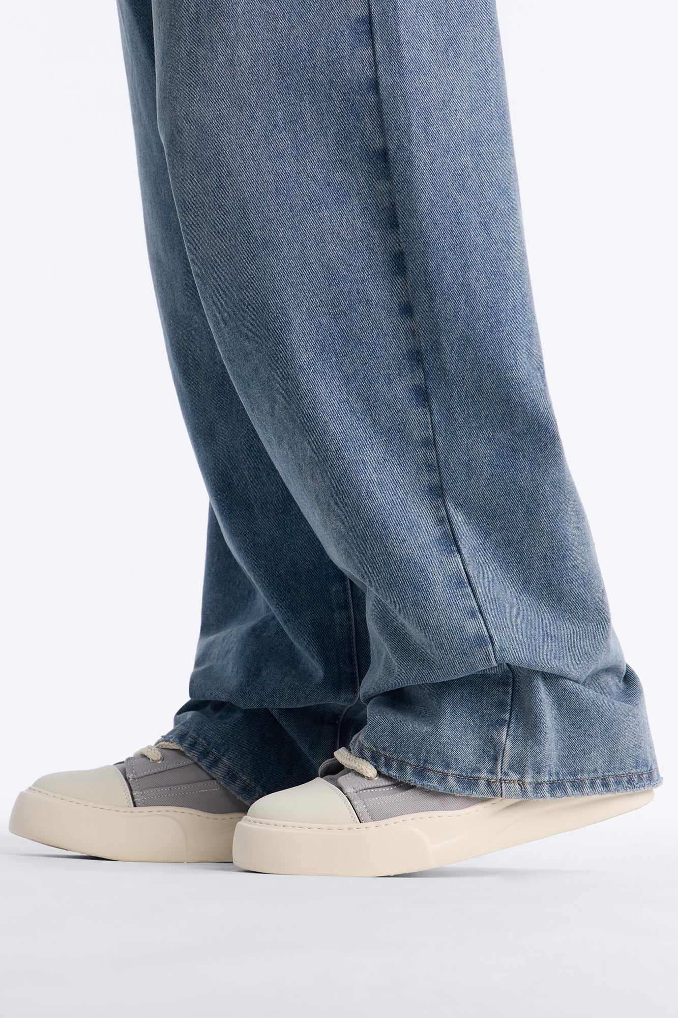 City Stride Canvas Chunky Hight Top Sneaker - Grey