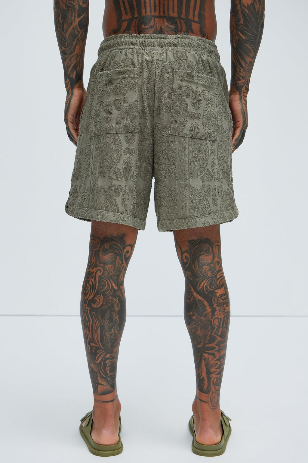 Link Textured Shorts - Olive