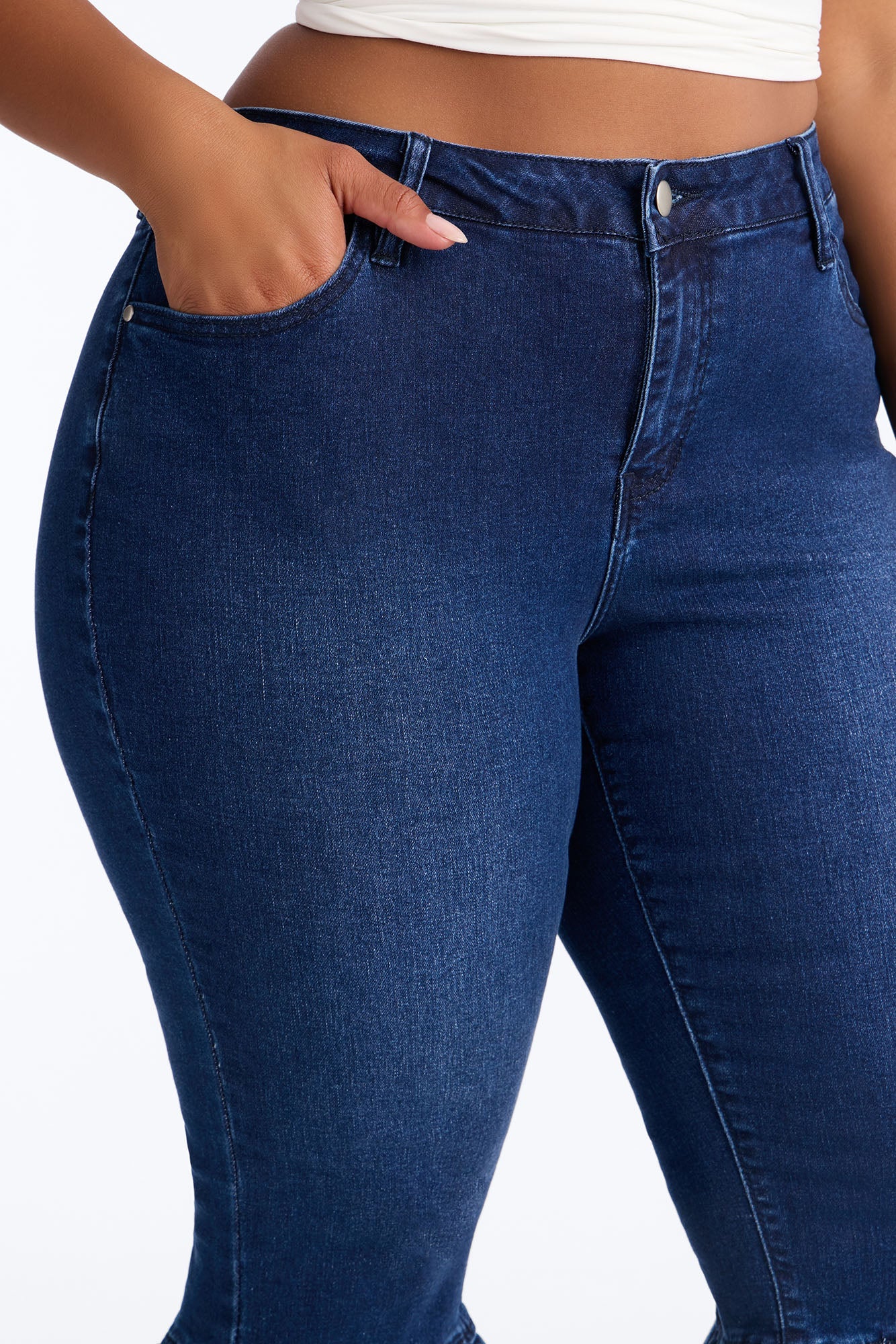 Steal The Show Ruffle Denim Capris - Dark Wash