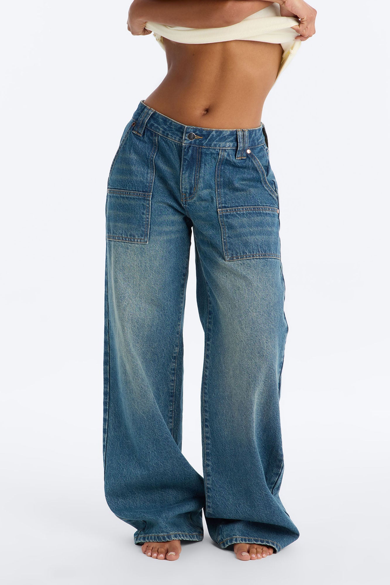 Missed Connection Low Rise Jeans - Vintage Wash