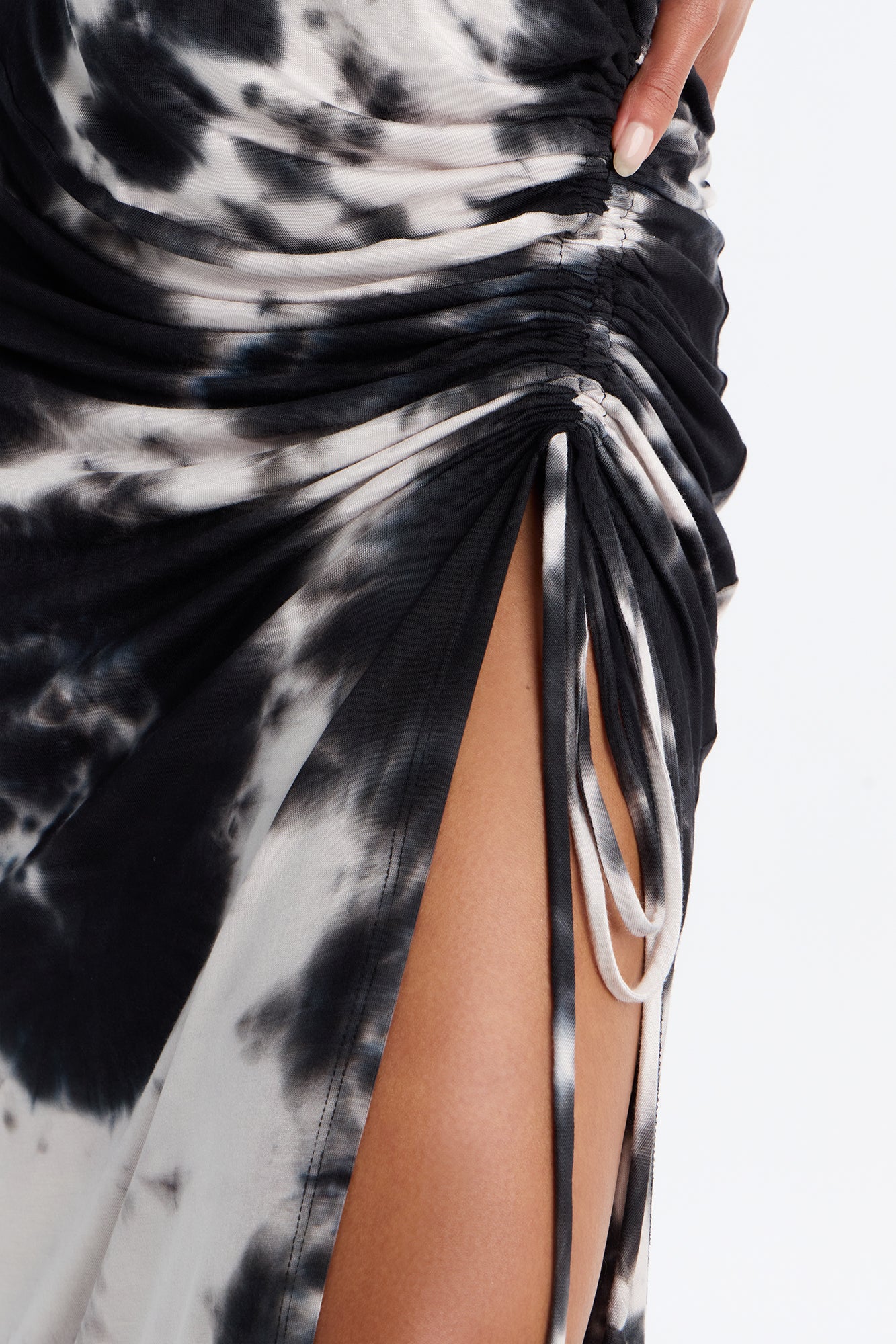 Tatum Tie Dye Maxi Dress - Black/combo