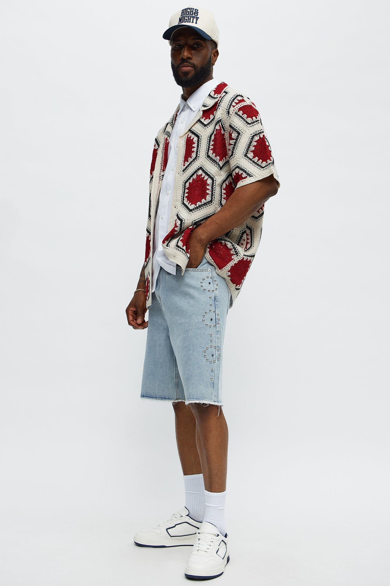 Relaxed Come In Clutch Studded Denim Shorts - Light Blue Wash
