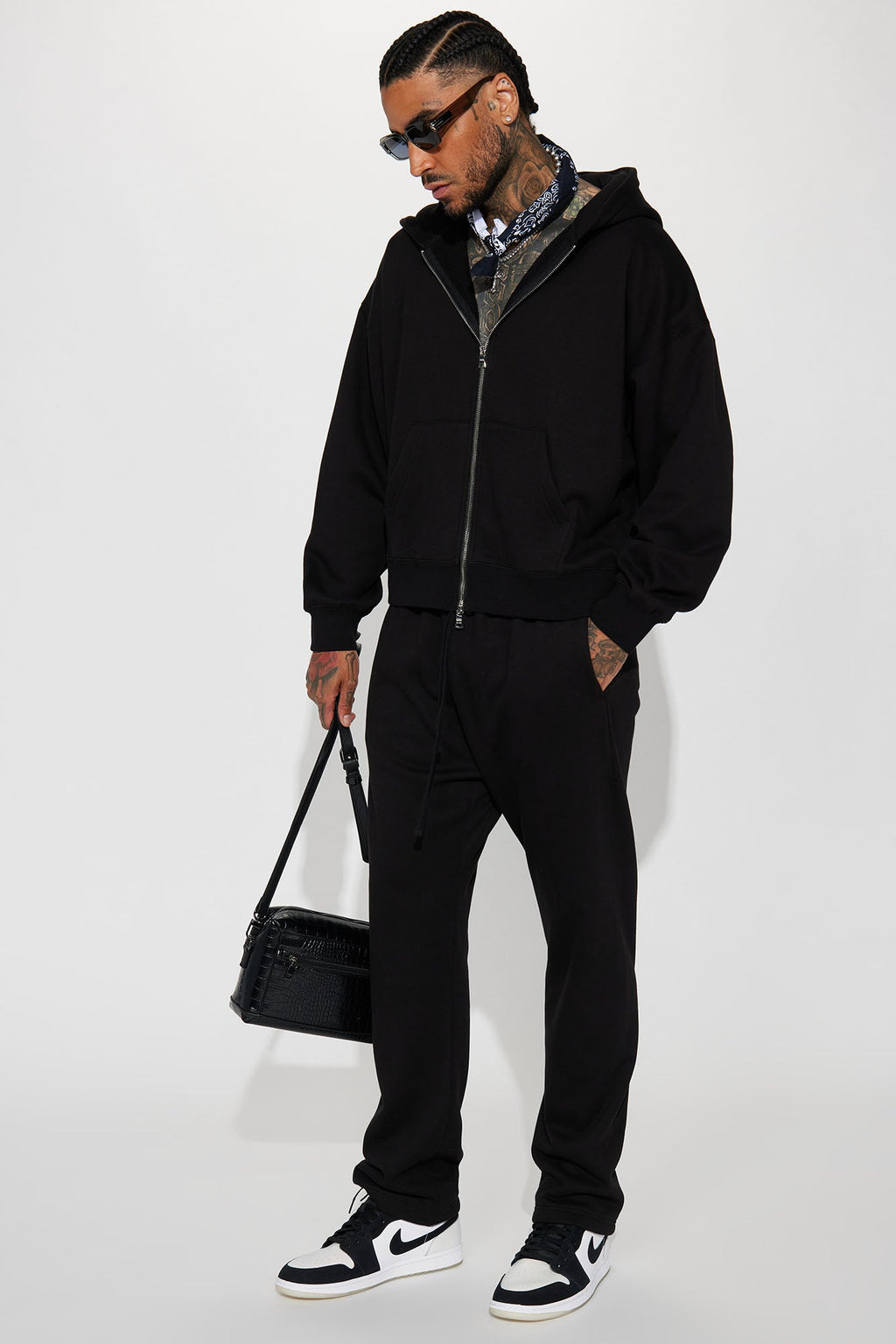 Tyson Oversized Heavyweight Zip Up - Black