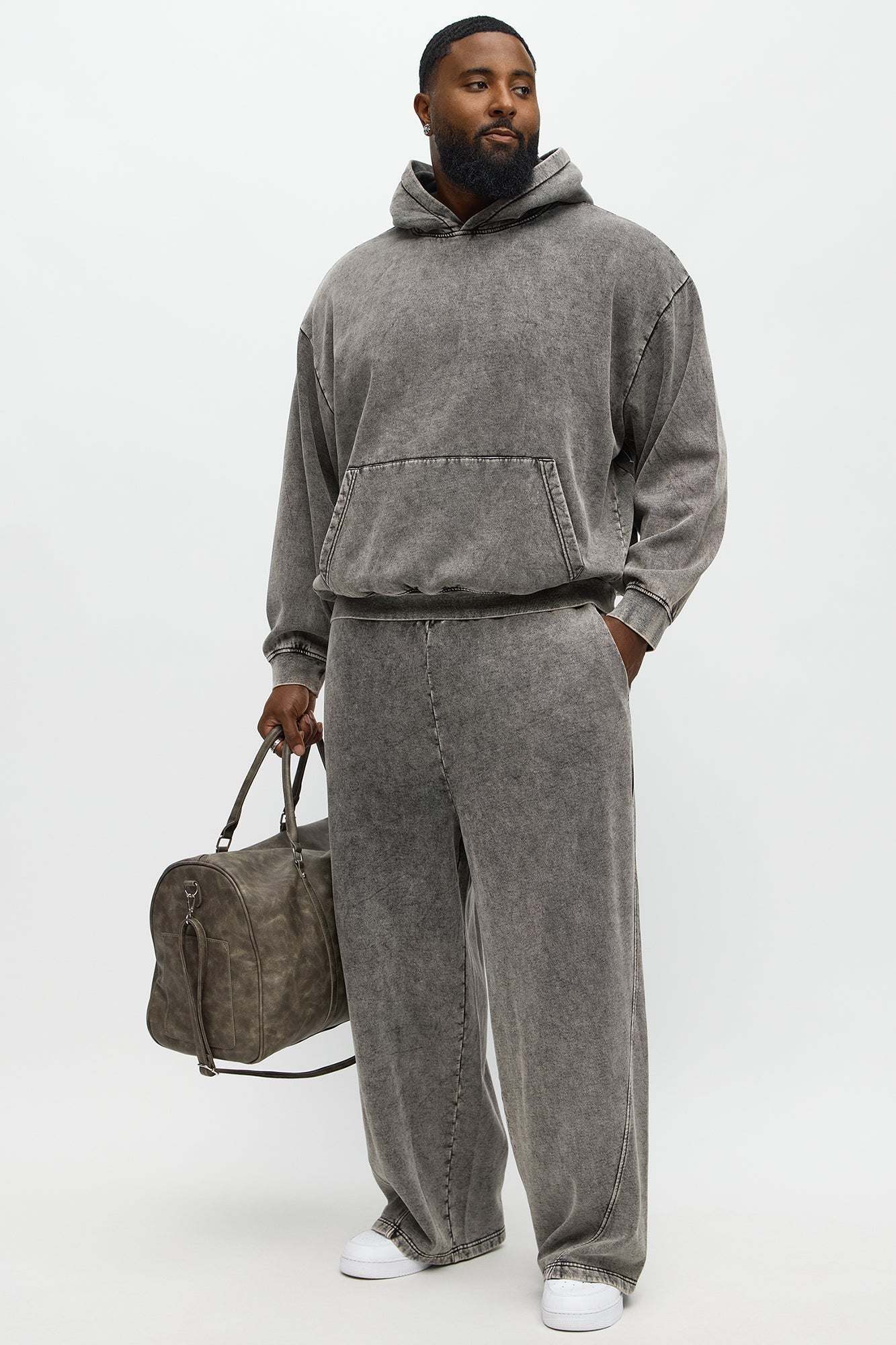 Can't Fade Me Sweatpant - Grey