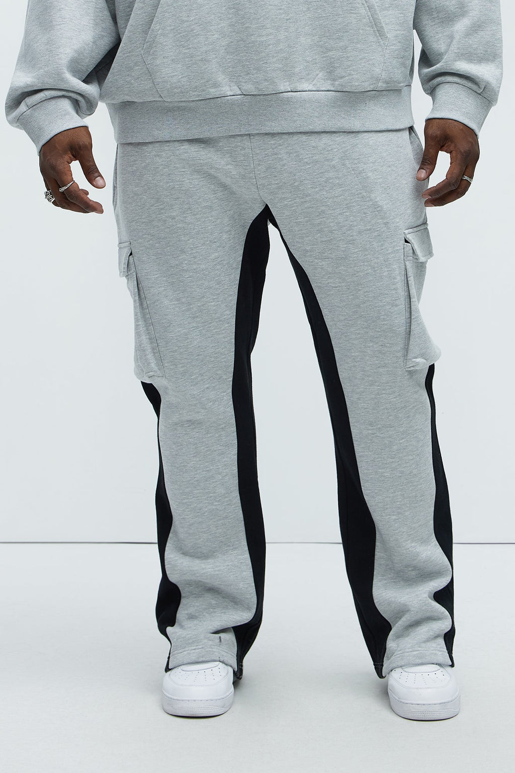 Tyson Flared Cargo Sweatpants - Heather Grey