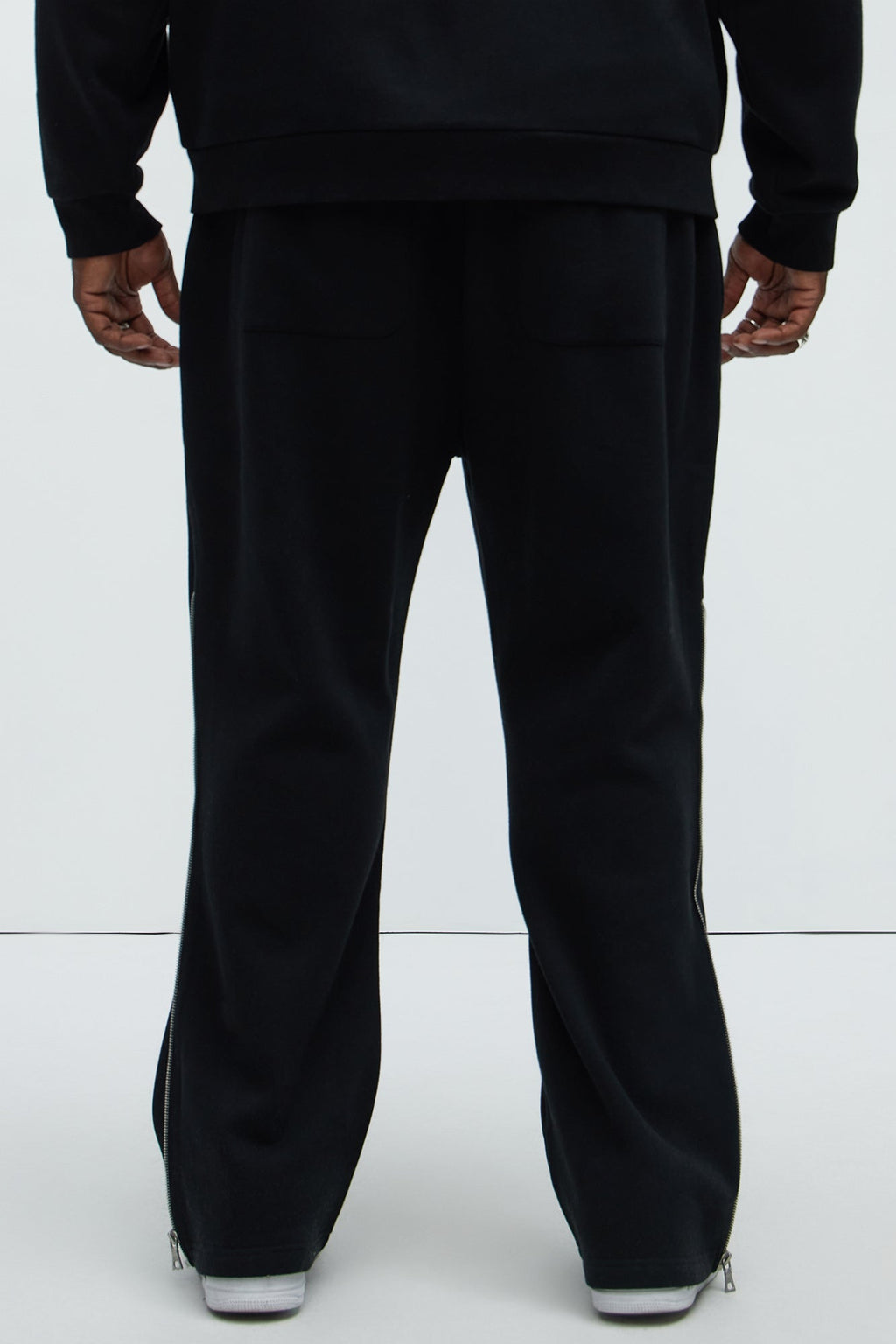 Tyson Stay Away Relaxed Flare Sweatpants - Black