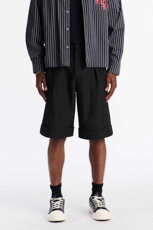 Oversized Exaggerated Slit Cuff Short - Black