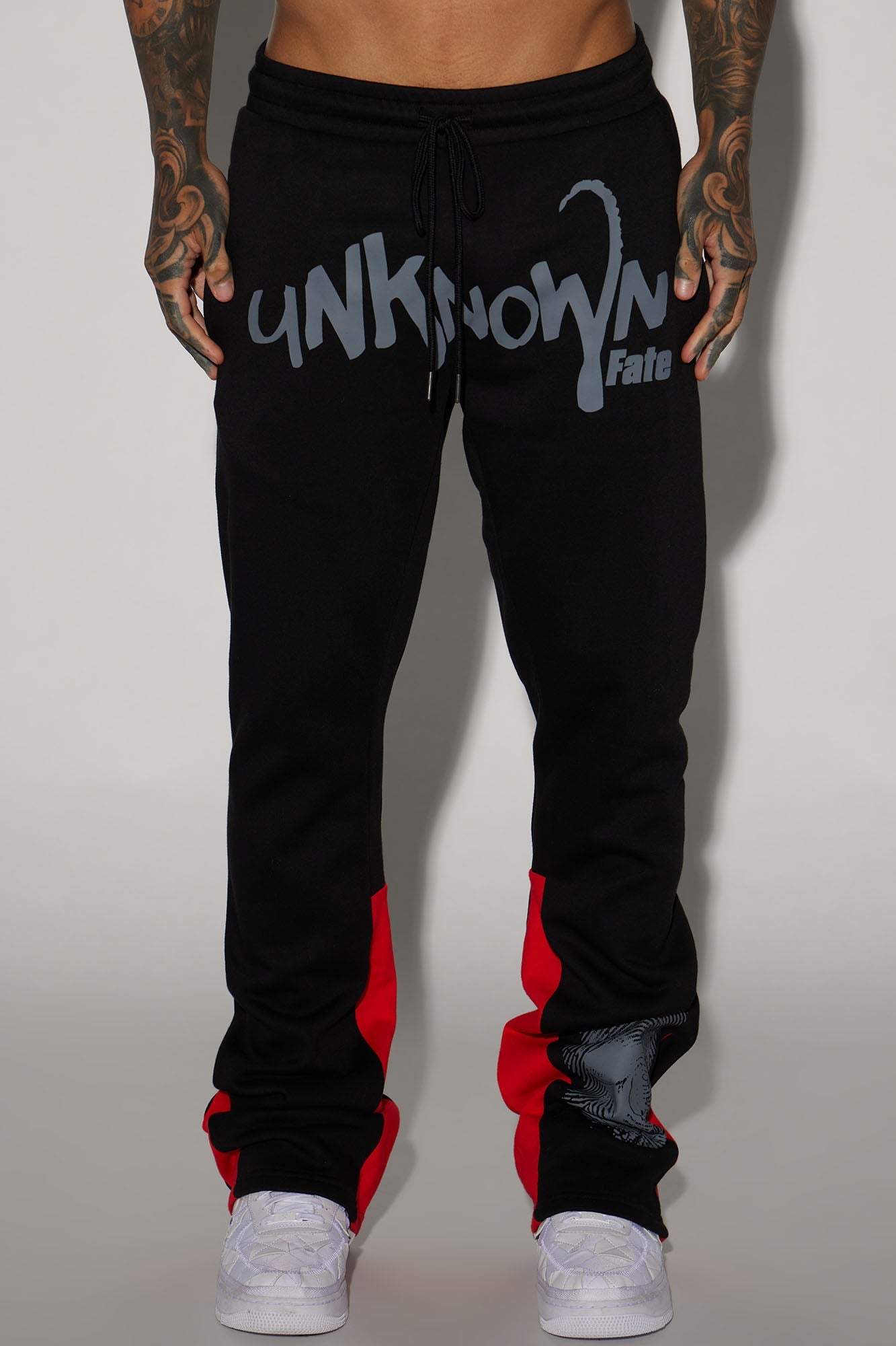 Unknown Fate Flared Sweatpants - Black