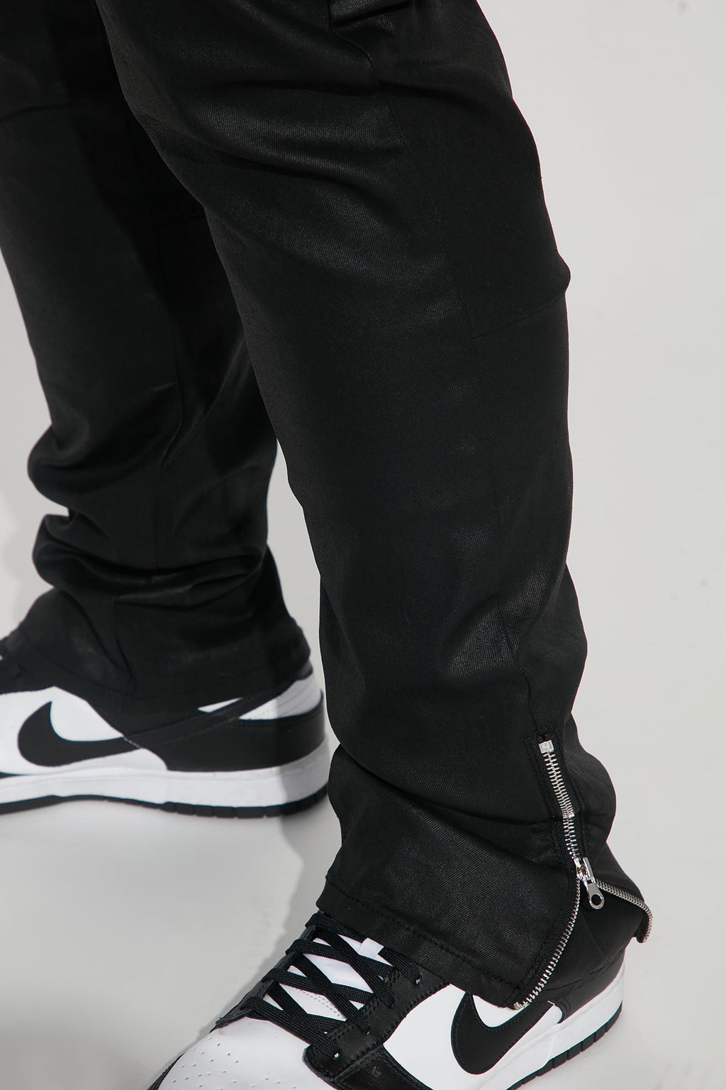 Keeping It Cool Waxed Skinny Pants - Black