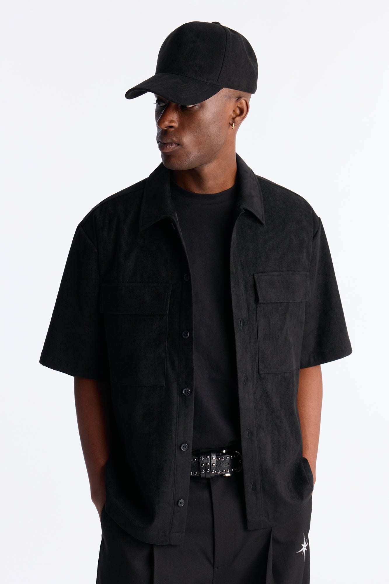 Relaxed Brushed Double Pocket Button Up Shirt - Black