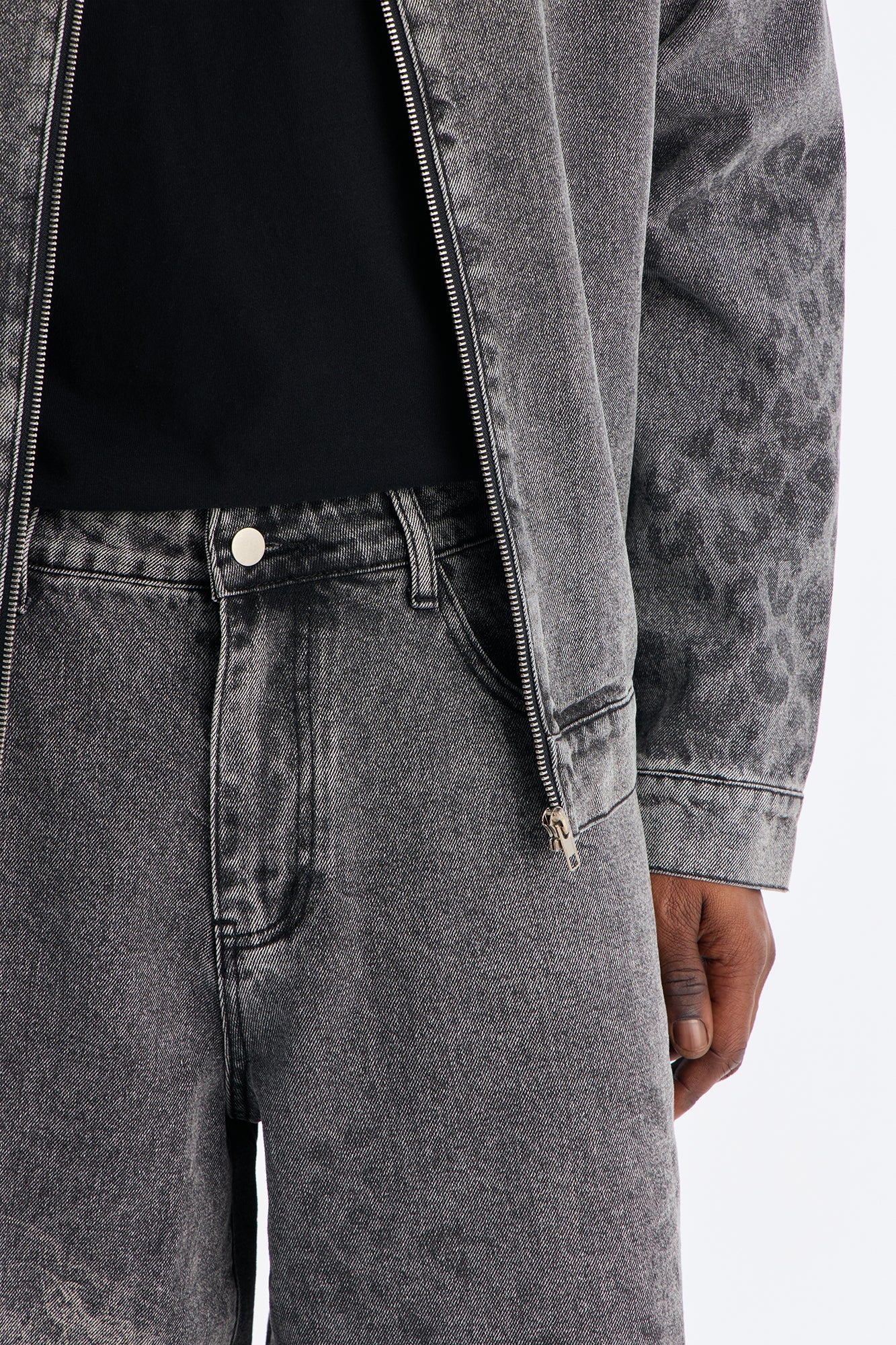 Baggy Night Fall Leopard Denim Shorts - Black Wash