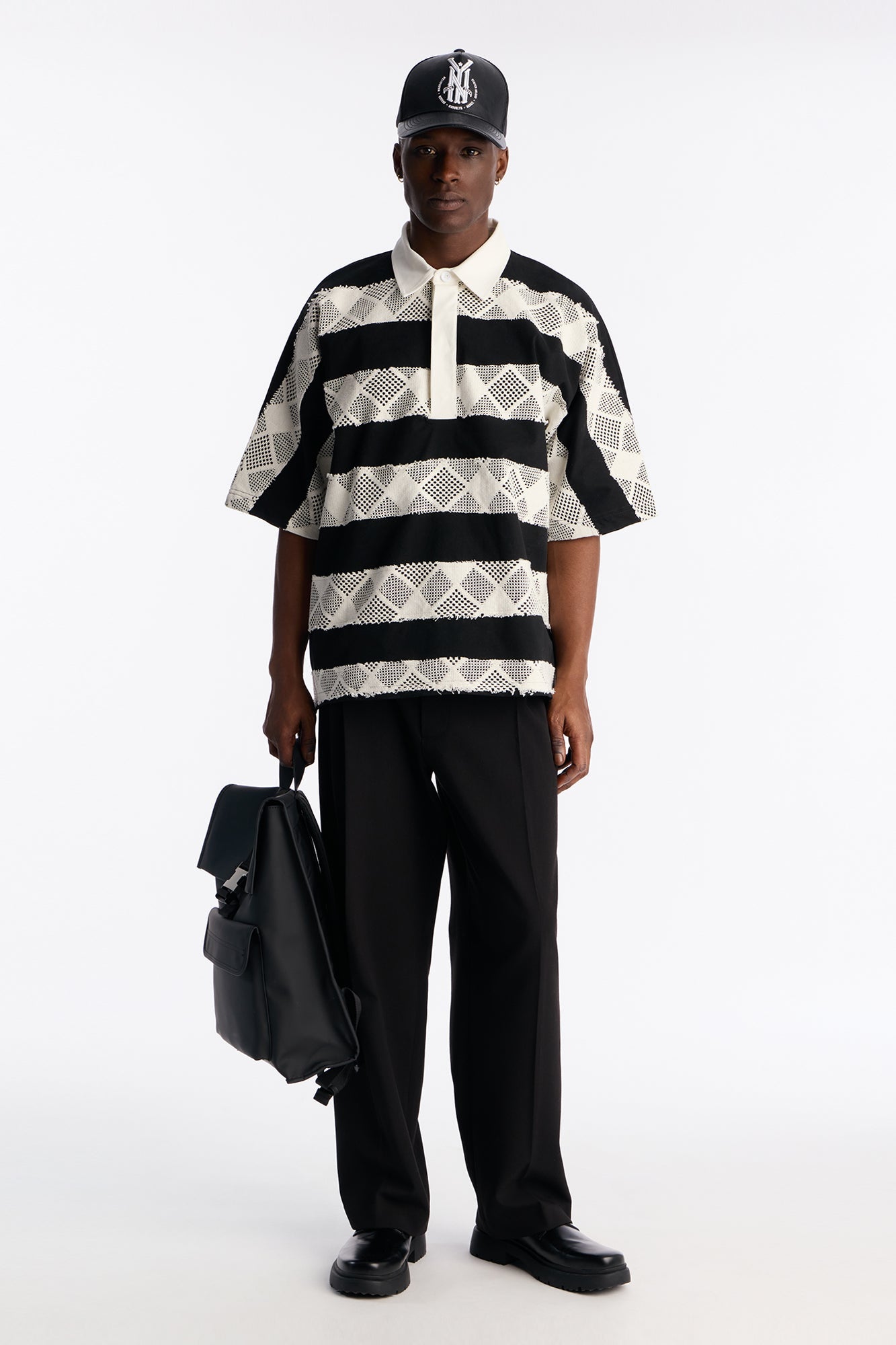 Oversized Offshore Reef Crochet Polo Shirt - Black/White