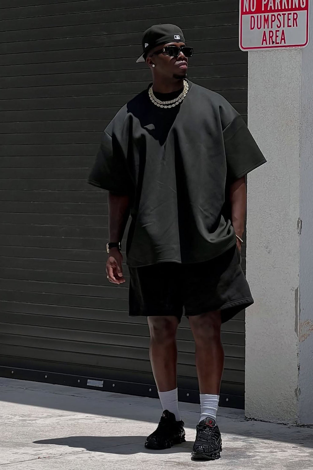 Oversized Heavyweight Tee 240GSM - Black
